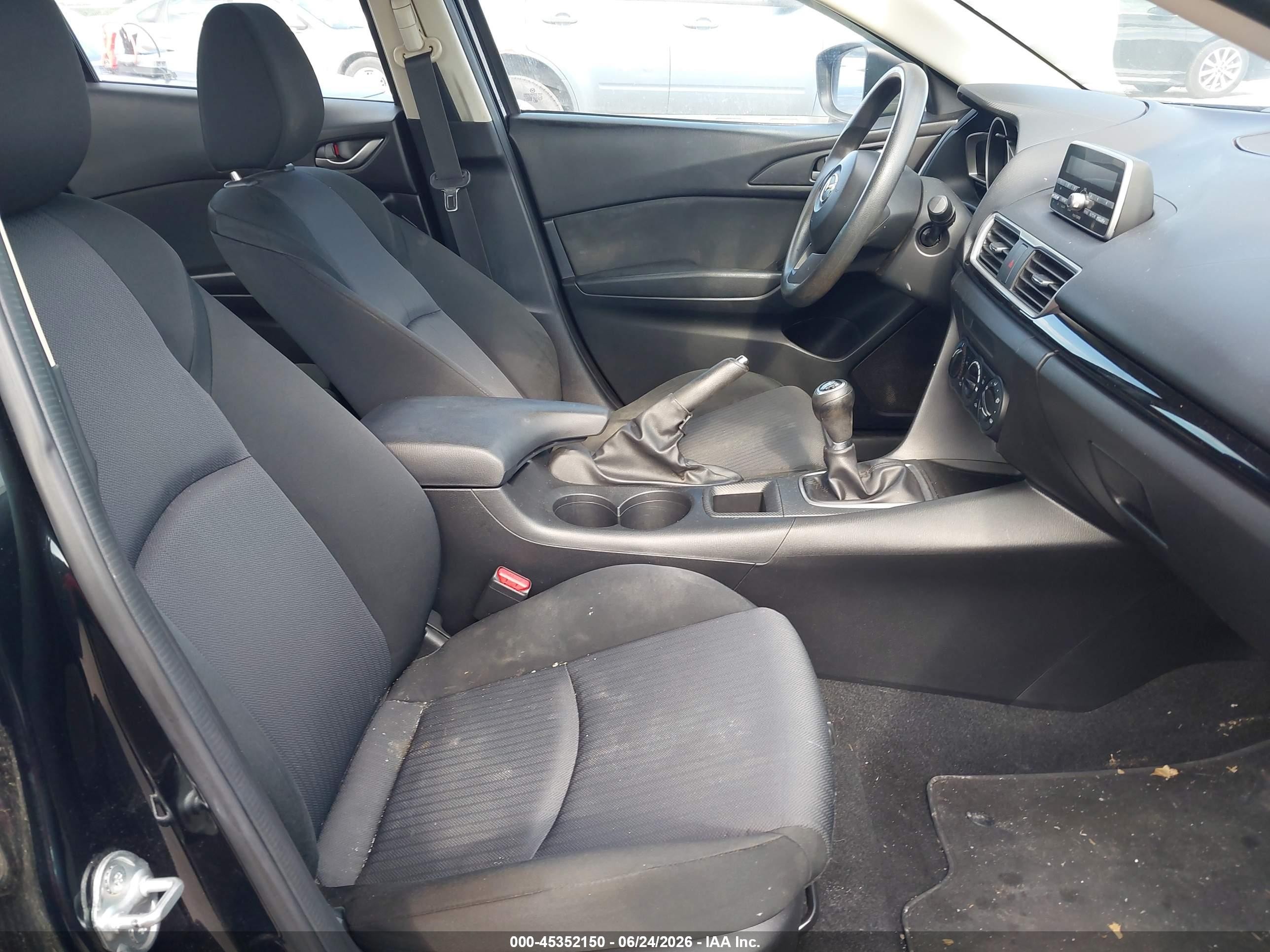 2014 Mazda Mazda3 I Sv Black vin: JM1BM1T75E1186373