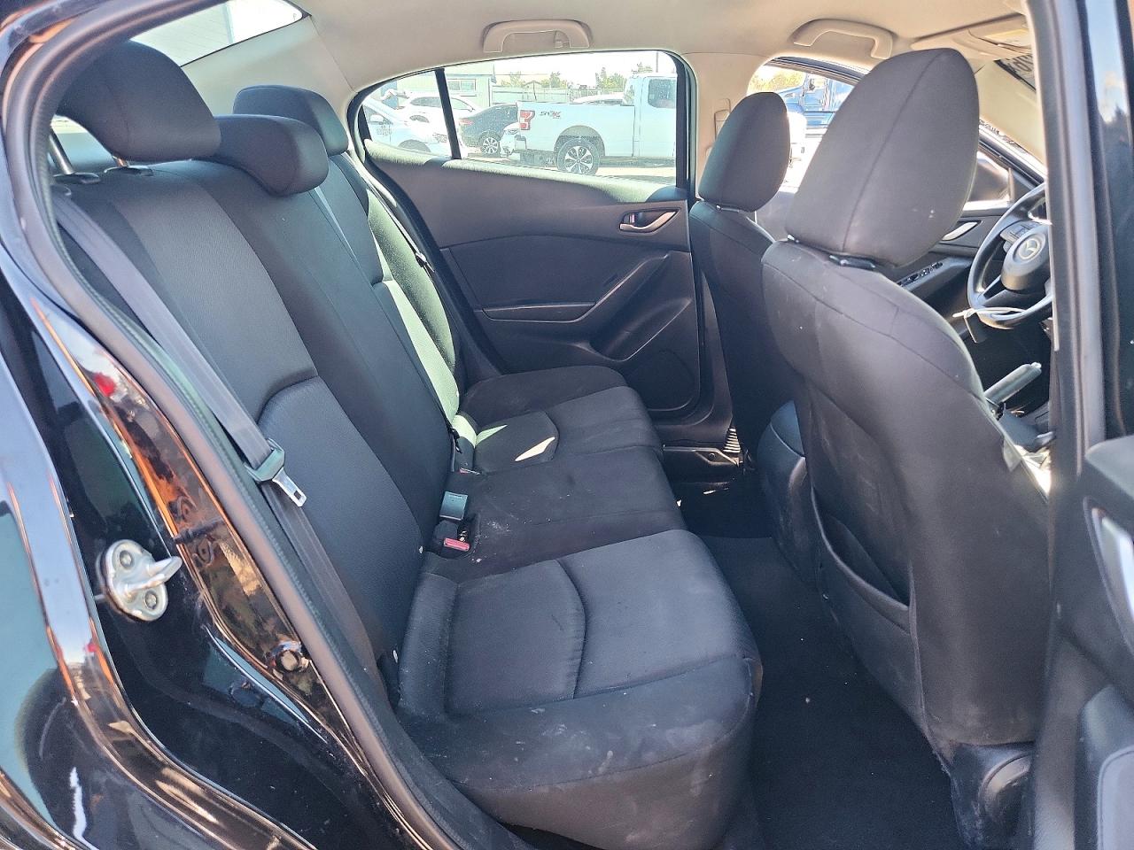 2015 Mazda 3 Sv Black vin: JM1BM1T75F1267892