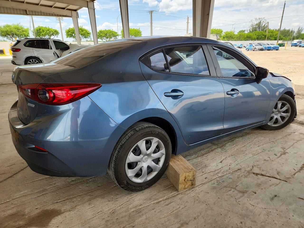 2015 Mazda 3 Sv Gray vin: JM1BM1T76F1263284