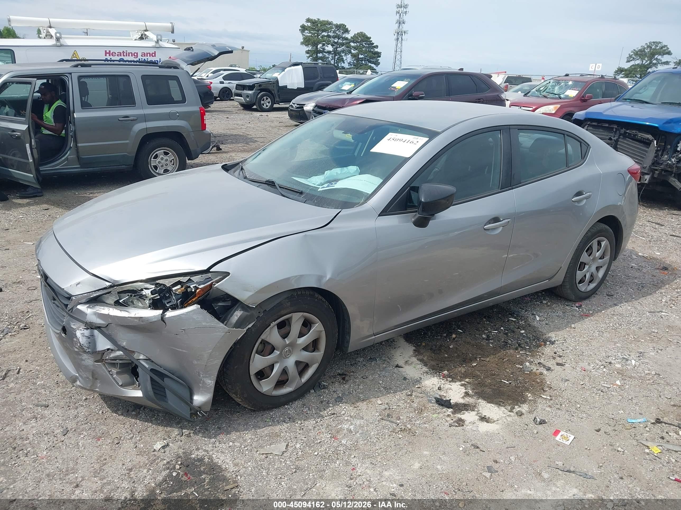 2014 Mazda Mazda3 I Sv Silver vin: JM1BM1T77E1185399