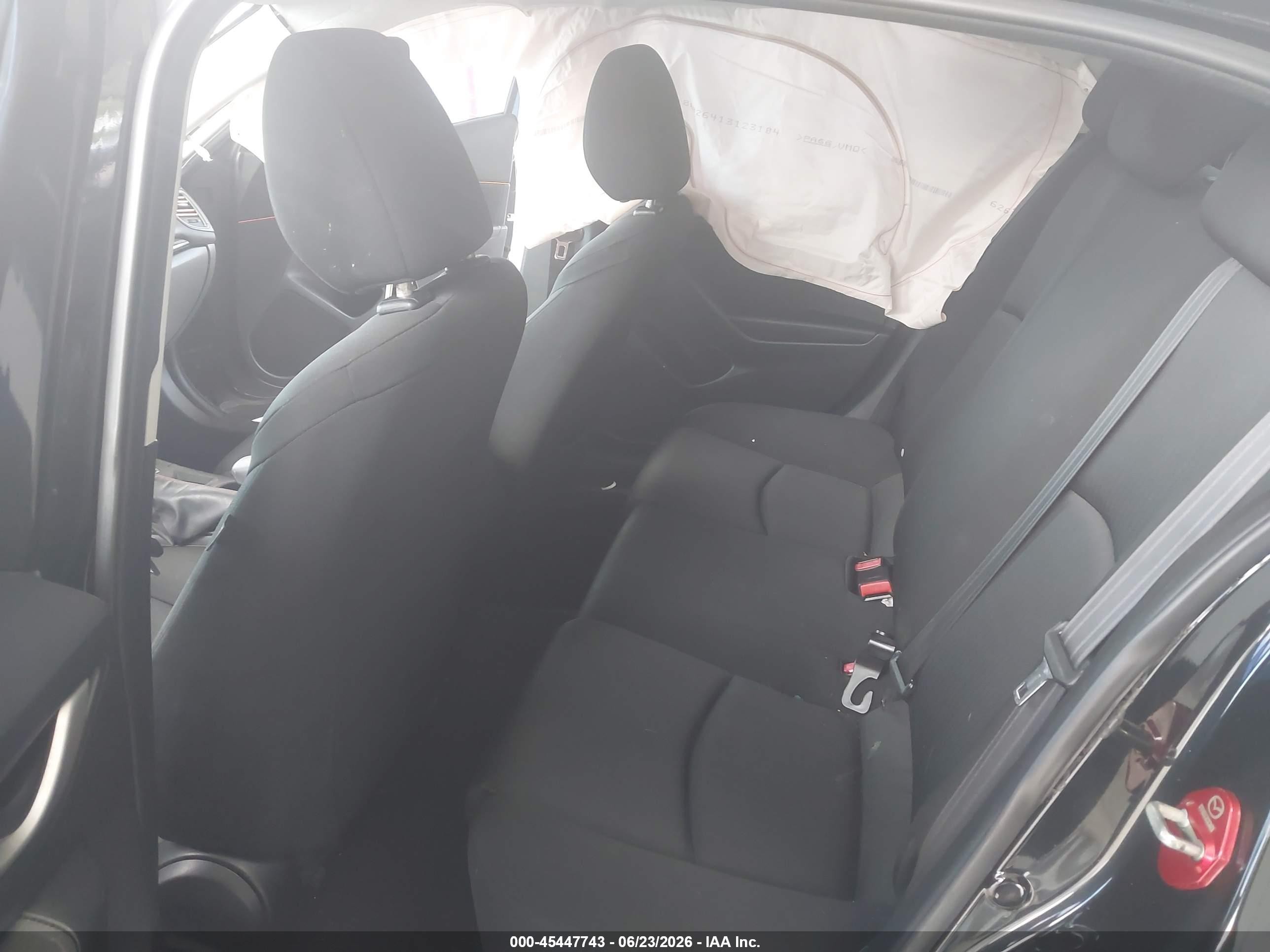 2014 Mazda Mazda3 I Sv Black vin: JM1BM1T77E1185726