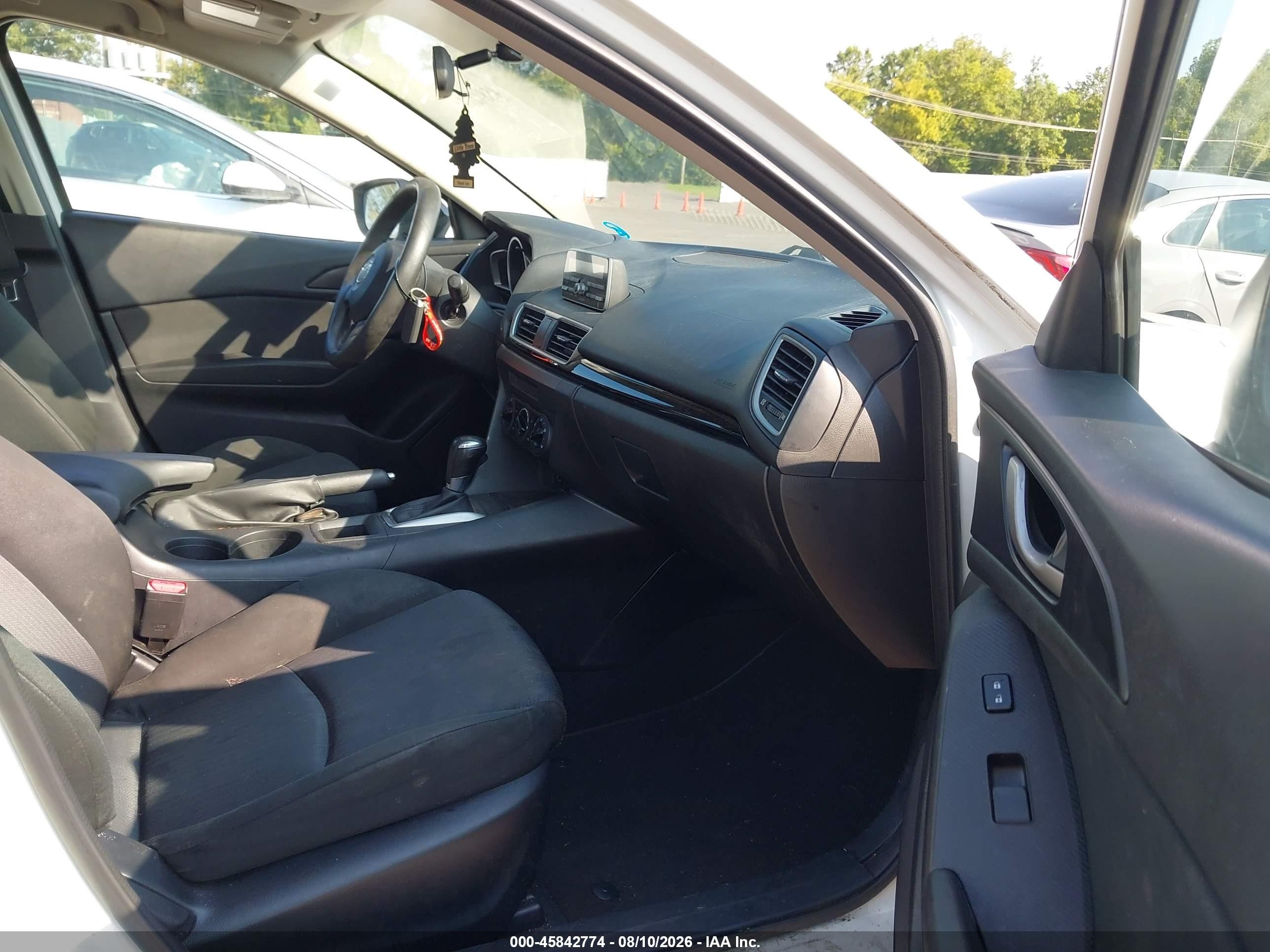 2014 Mazda Mazda3 I Sv White vin: JM1BM1T78E1128340