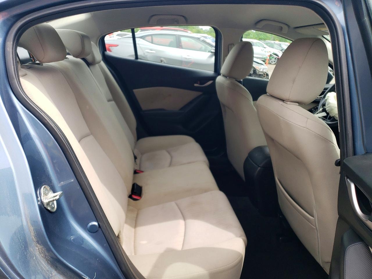 2015 Mazda 3 Sv Blue vin: JM1BM1T79F1264929
