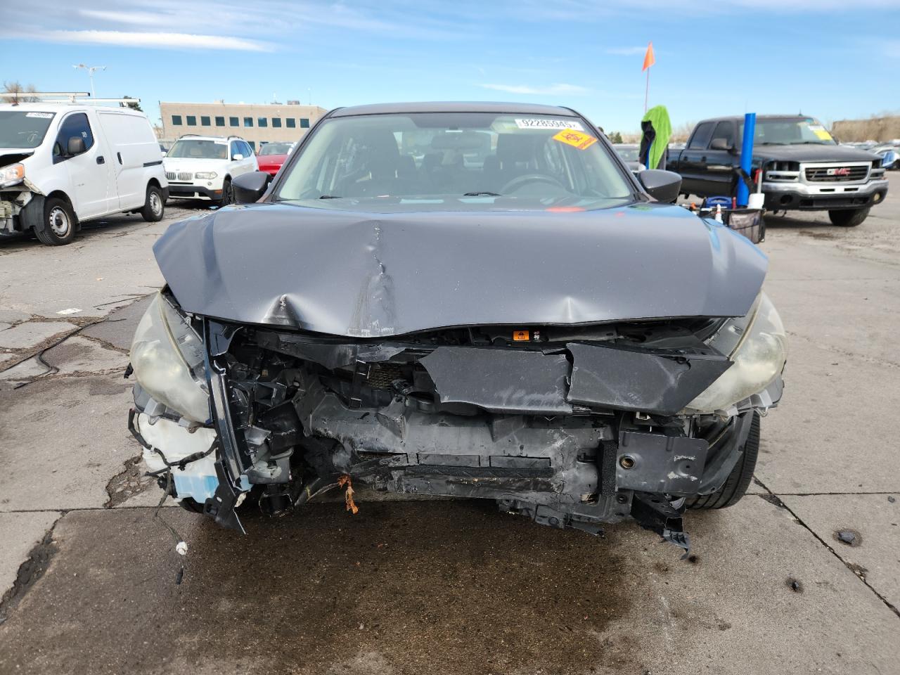 2014 Mazda 3 Sport Угольный vin: JM1BM1U70E1110381