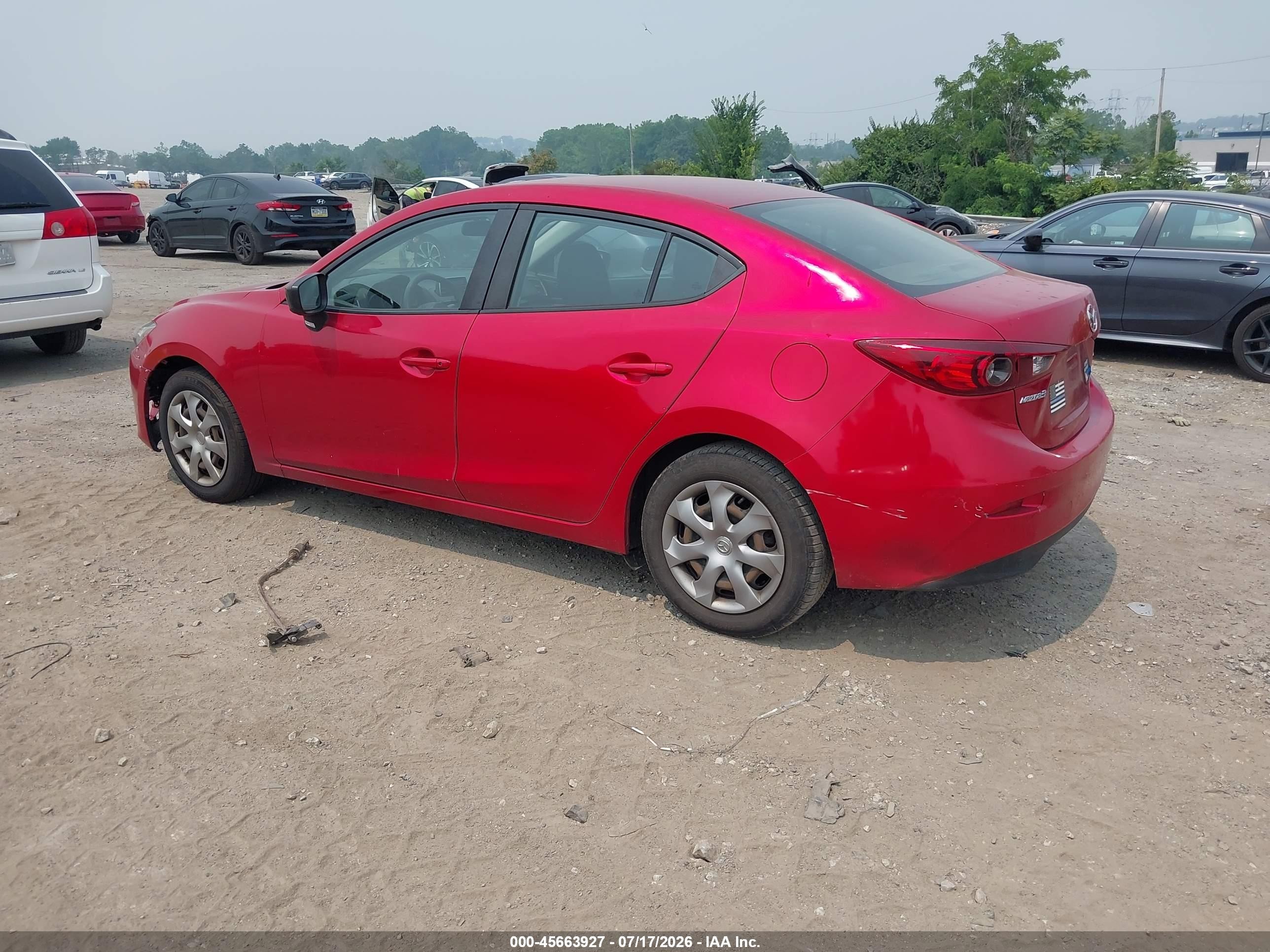 2014 Mazda Mazda3 I Sport Red vin: JM1BM1U70E1166532