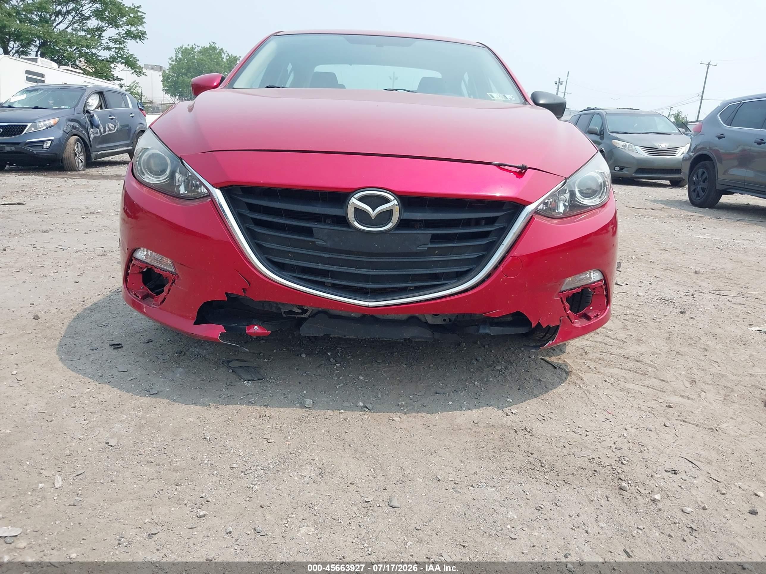 2014 Mazda Mazda3 I Sport Red vin: JM1BM1U70E1166532