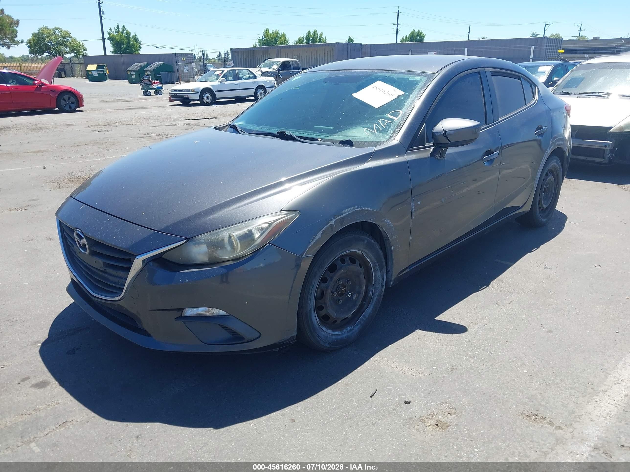 2014 Mazda Mazda3 I Sport Gray vin: JM1BM1U70E1180625