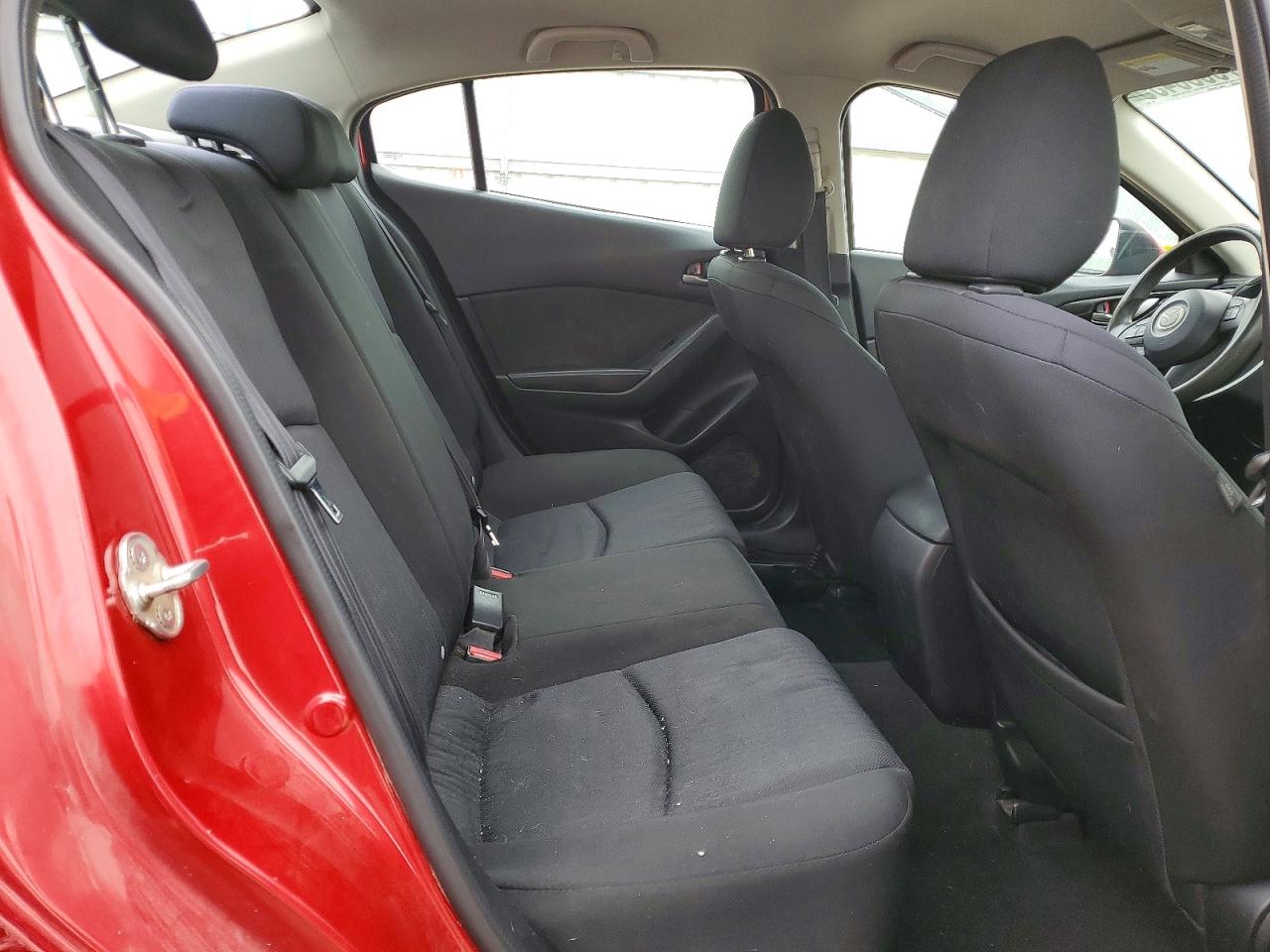 2014 Mazda 3 Sport Red vin: JM1BM1U70E1203370