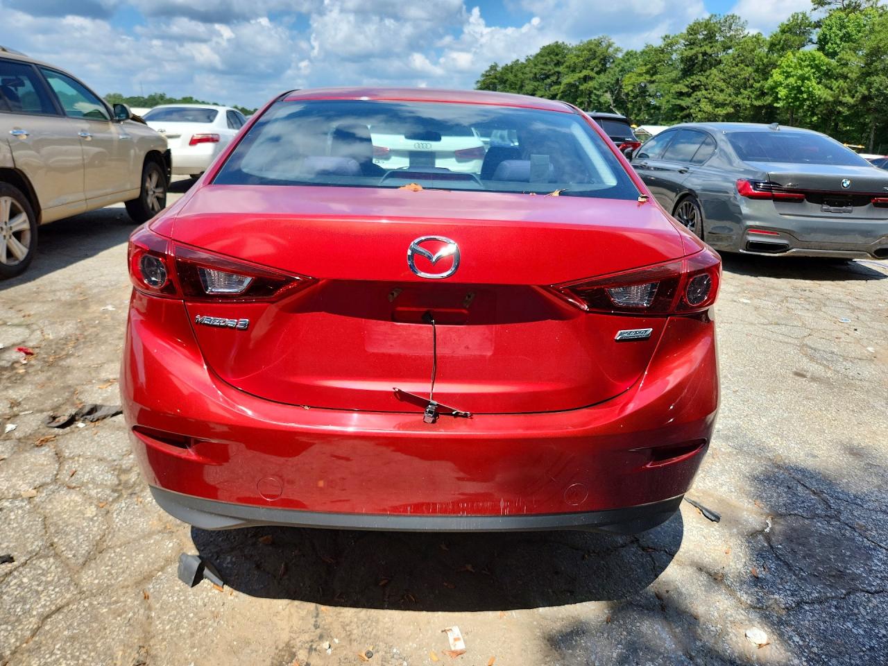 2014 Mazda 3 Sport Red vin: JM1BM1U71E1111345
