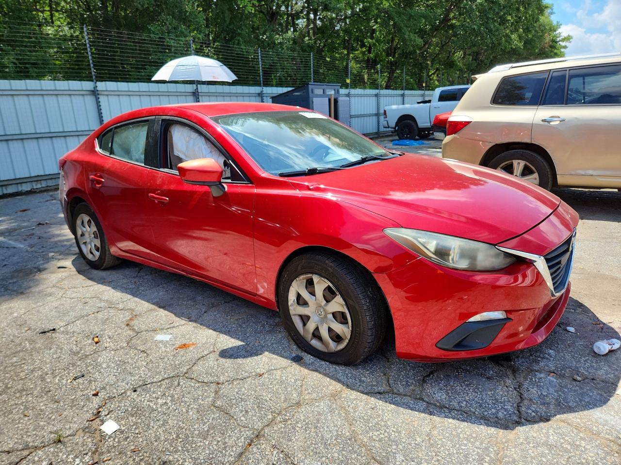 2014 Mazda 3 Sport Red vin: JM1BM1U71E1111345