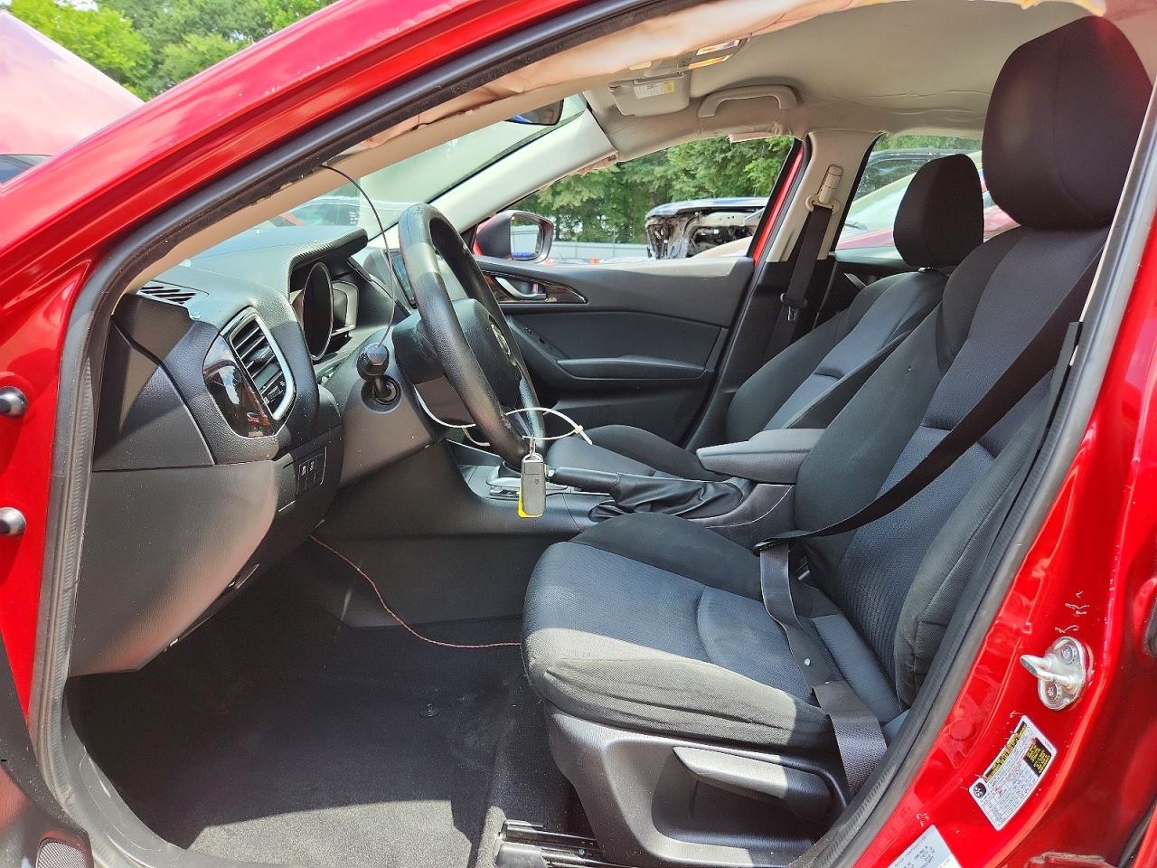2014 Mazda 3 Sport Red vin: JM1BM1U71E1111345