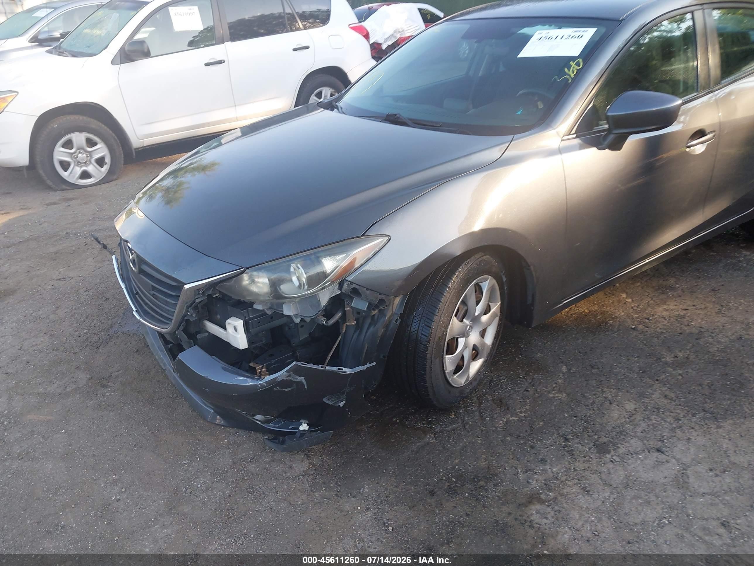 2014 Mazda Mazda3   Gray vin: JM1BM1U71E1216564