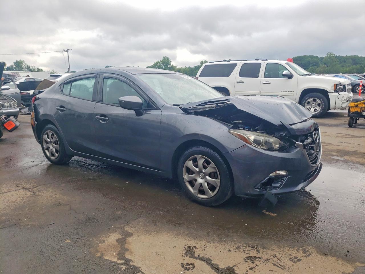 2014 Mazda 3 Sport Gray vin: JM1BM1U72E1195174