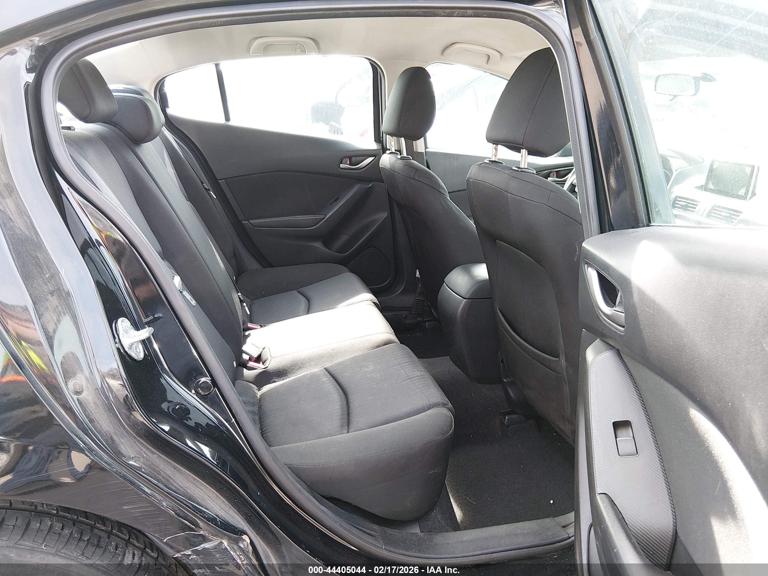 2015 Mazda Mazda3 I Sport Black vin: JM1BM1U72F1221189