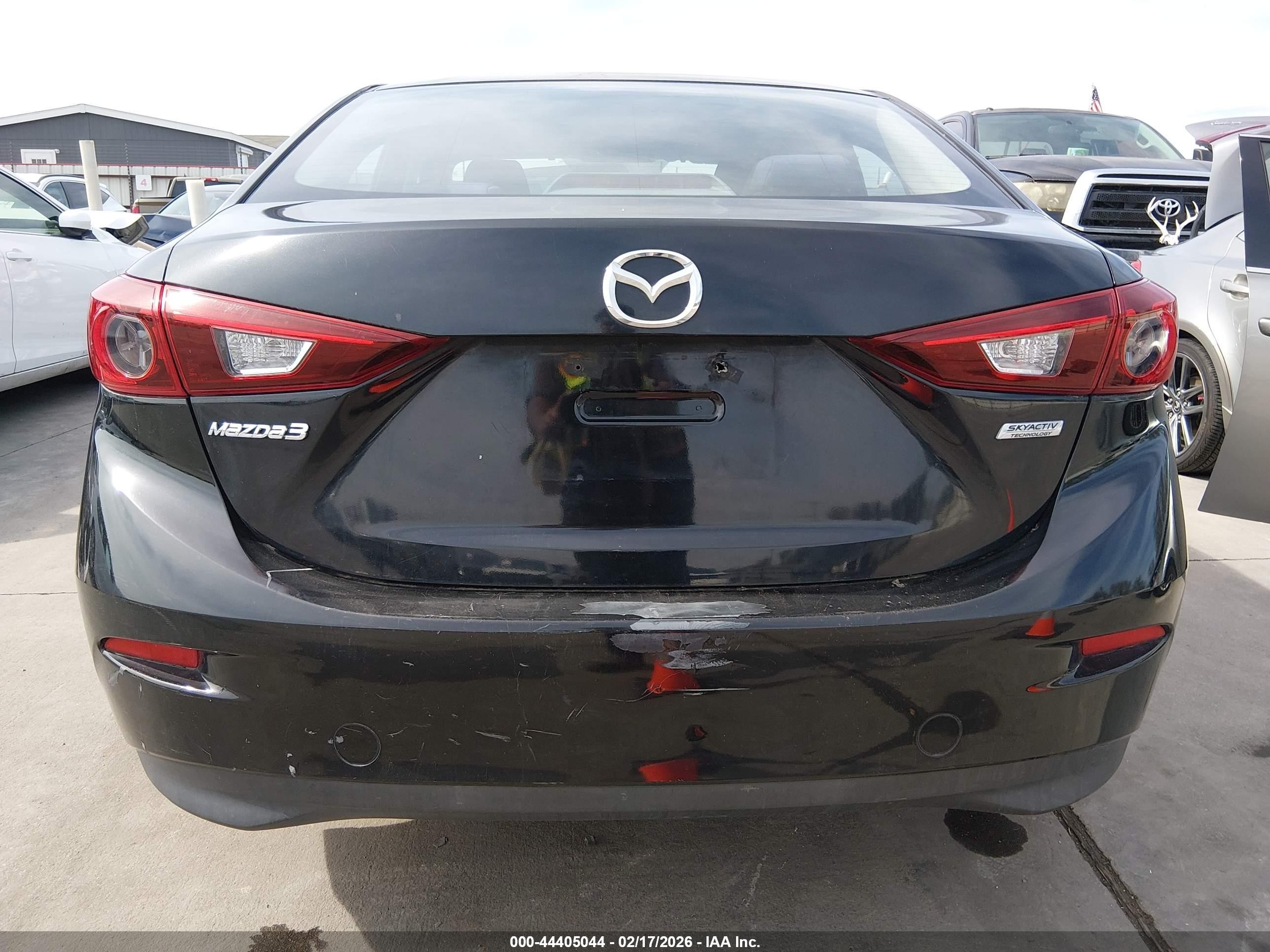 2015 Mazda Mazda3 I Sport Black vin: JM1BM1U72F1221189