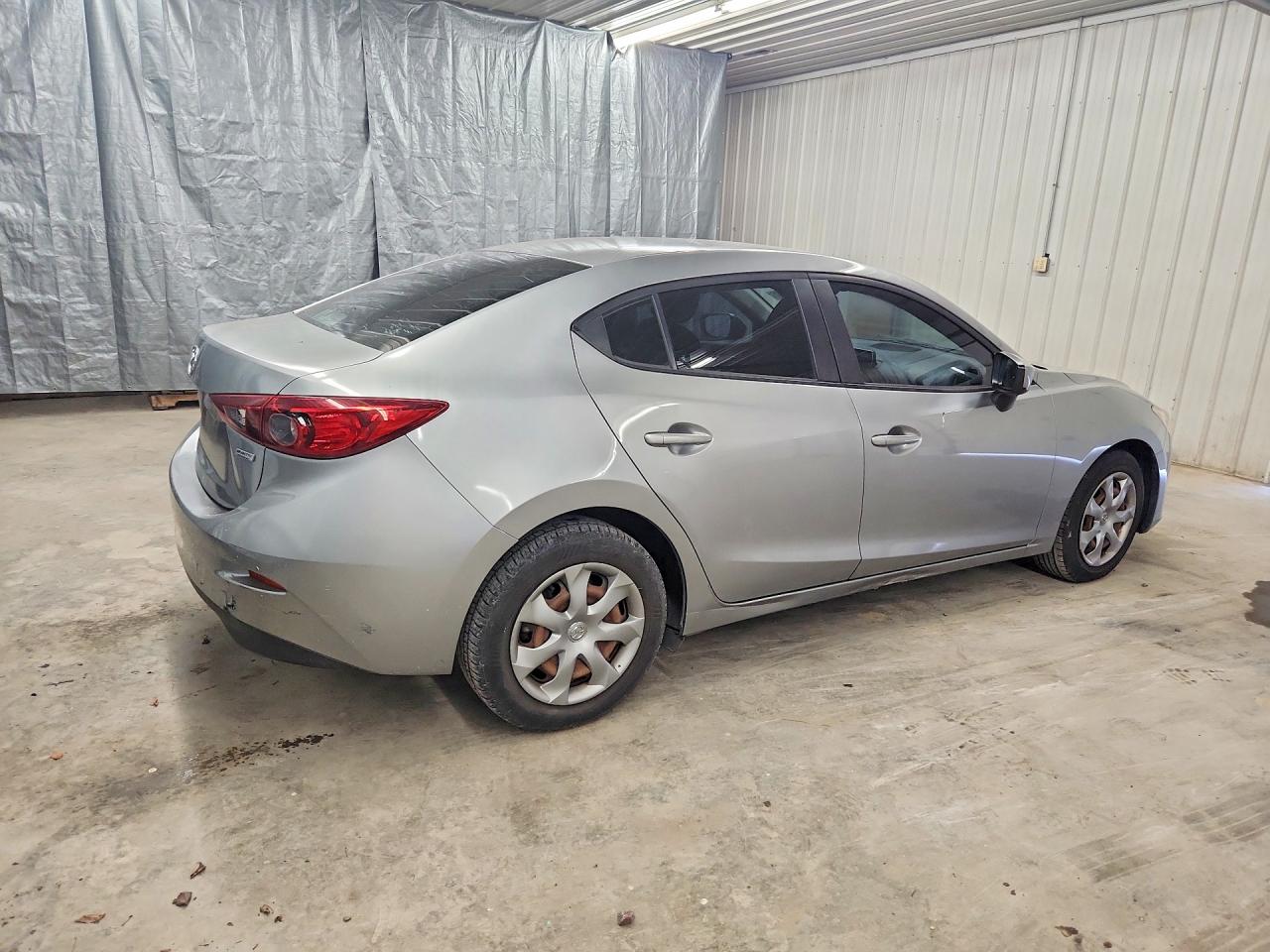 2014 Mazda 3 Sport Silver vin: JM1BM1U74E1150740