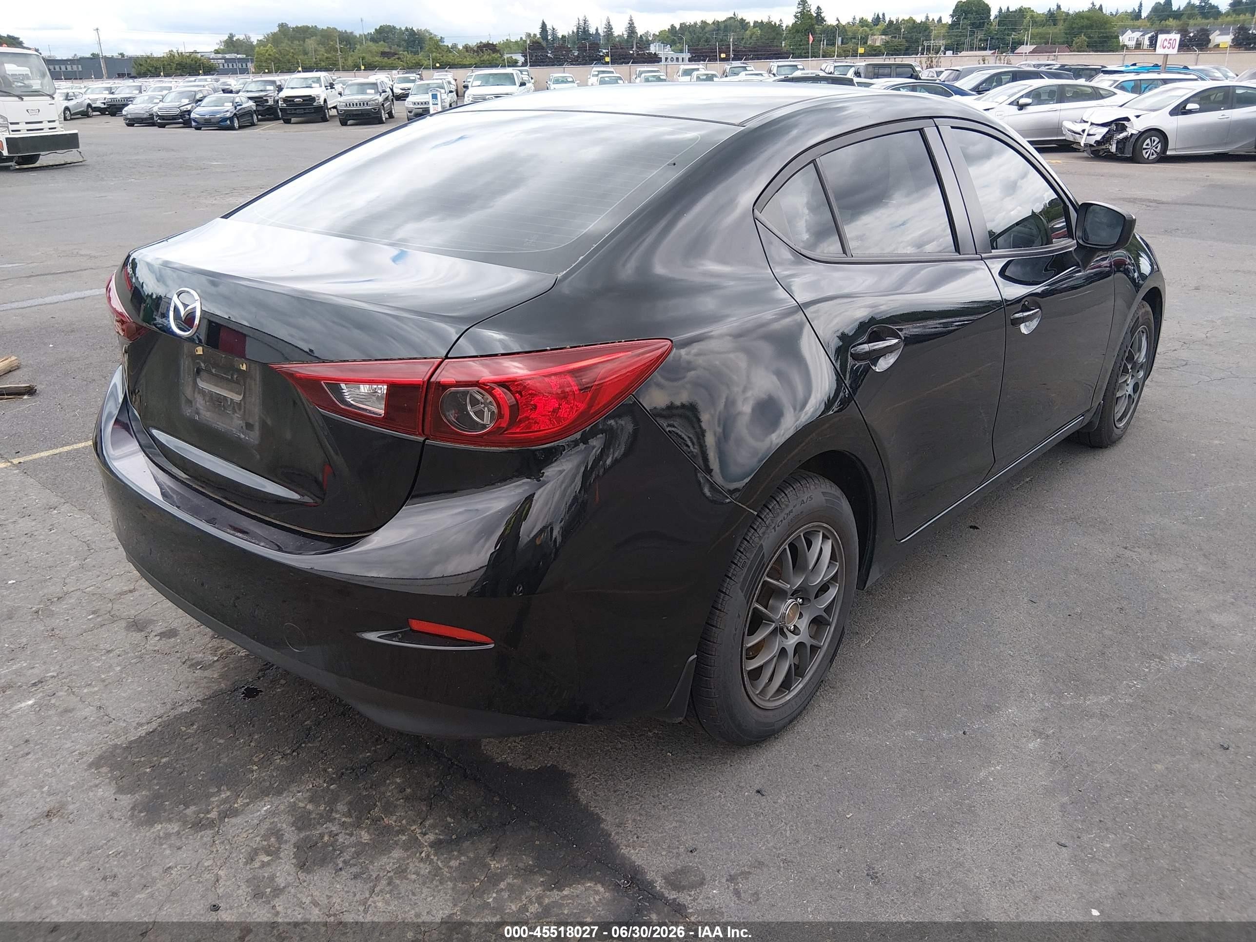 2015 Mazda Mazda3 I Sport Black vin: JM1BM1U74F1226572