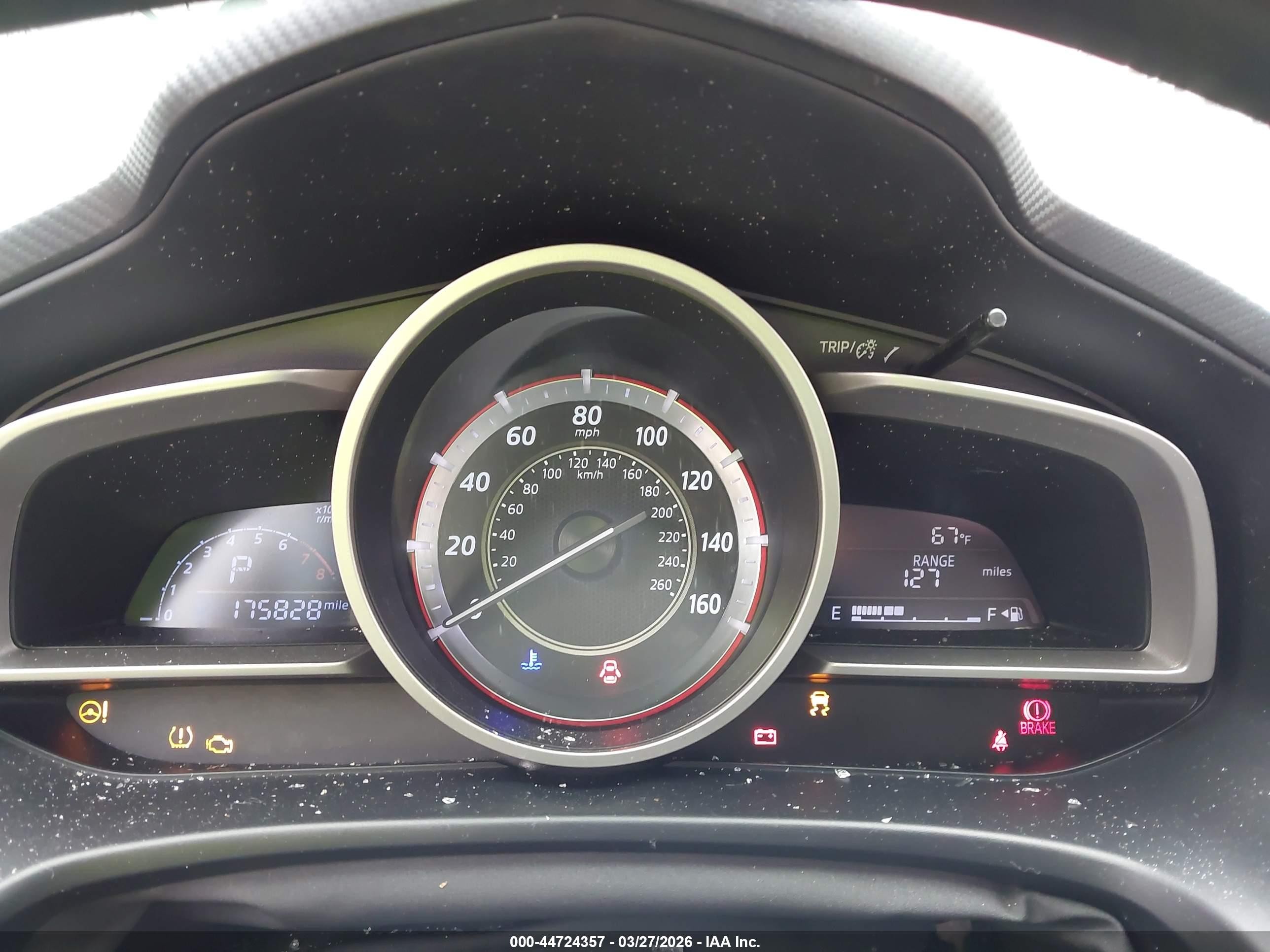 2016 Mazda Mazda3 I Sport Красный vin: JM1BM1U75G1302527