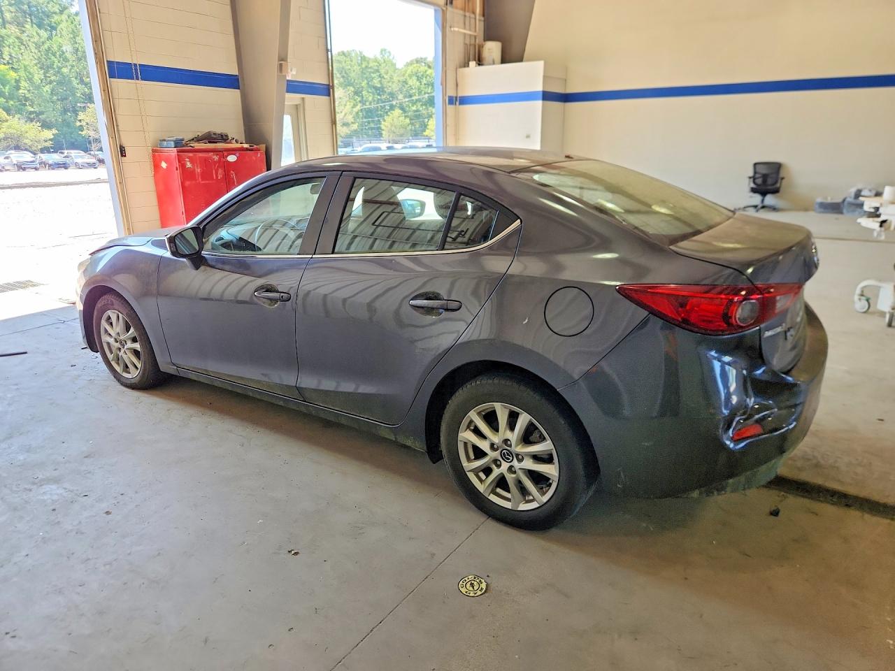 2016 Mazda 3 Sport Gray vin: JM1BM1U75G1308151