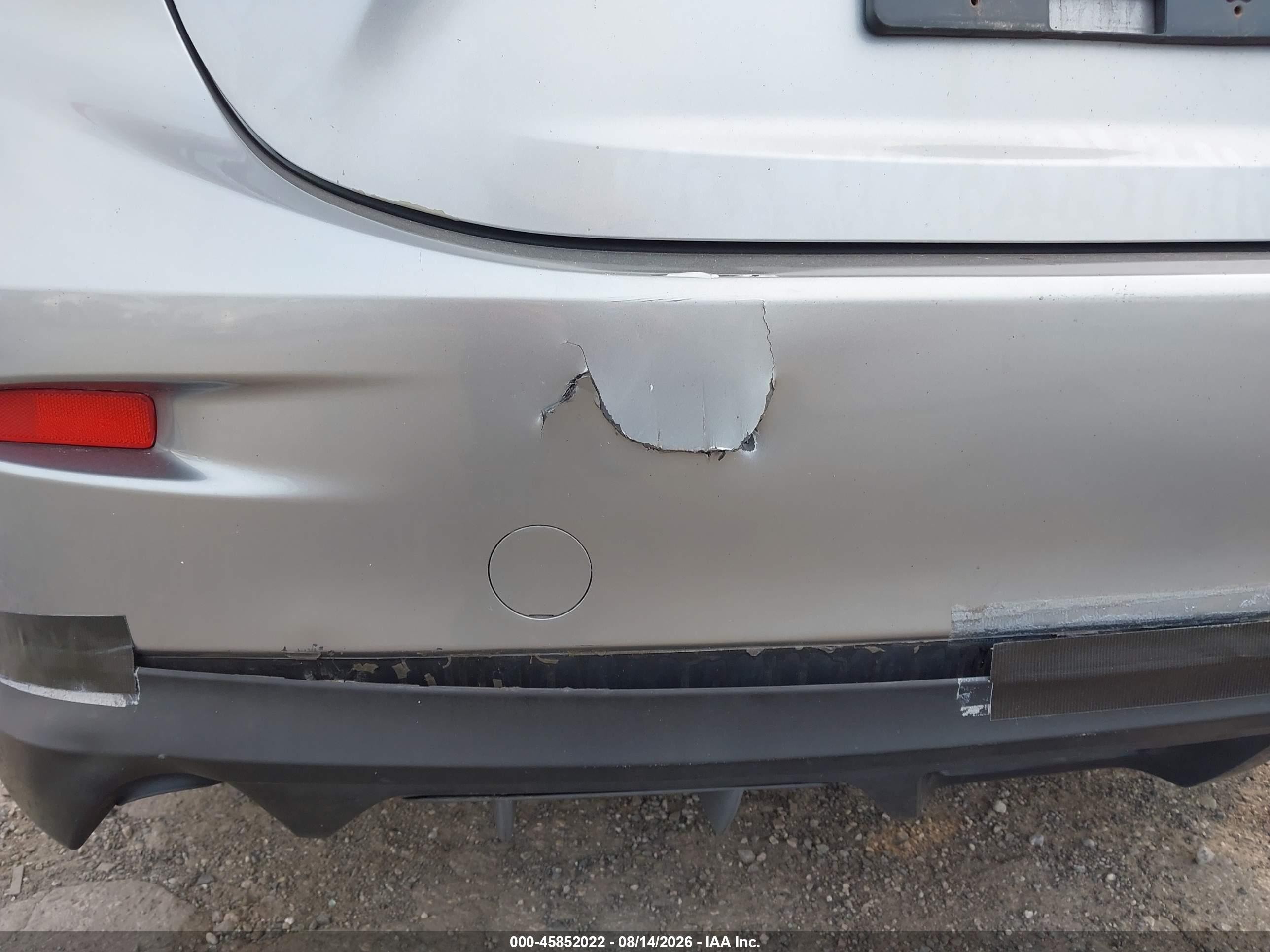 2014 Mazda Mazda3 I Sport Серебряный vin: JM1BM1U76E1146866