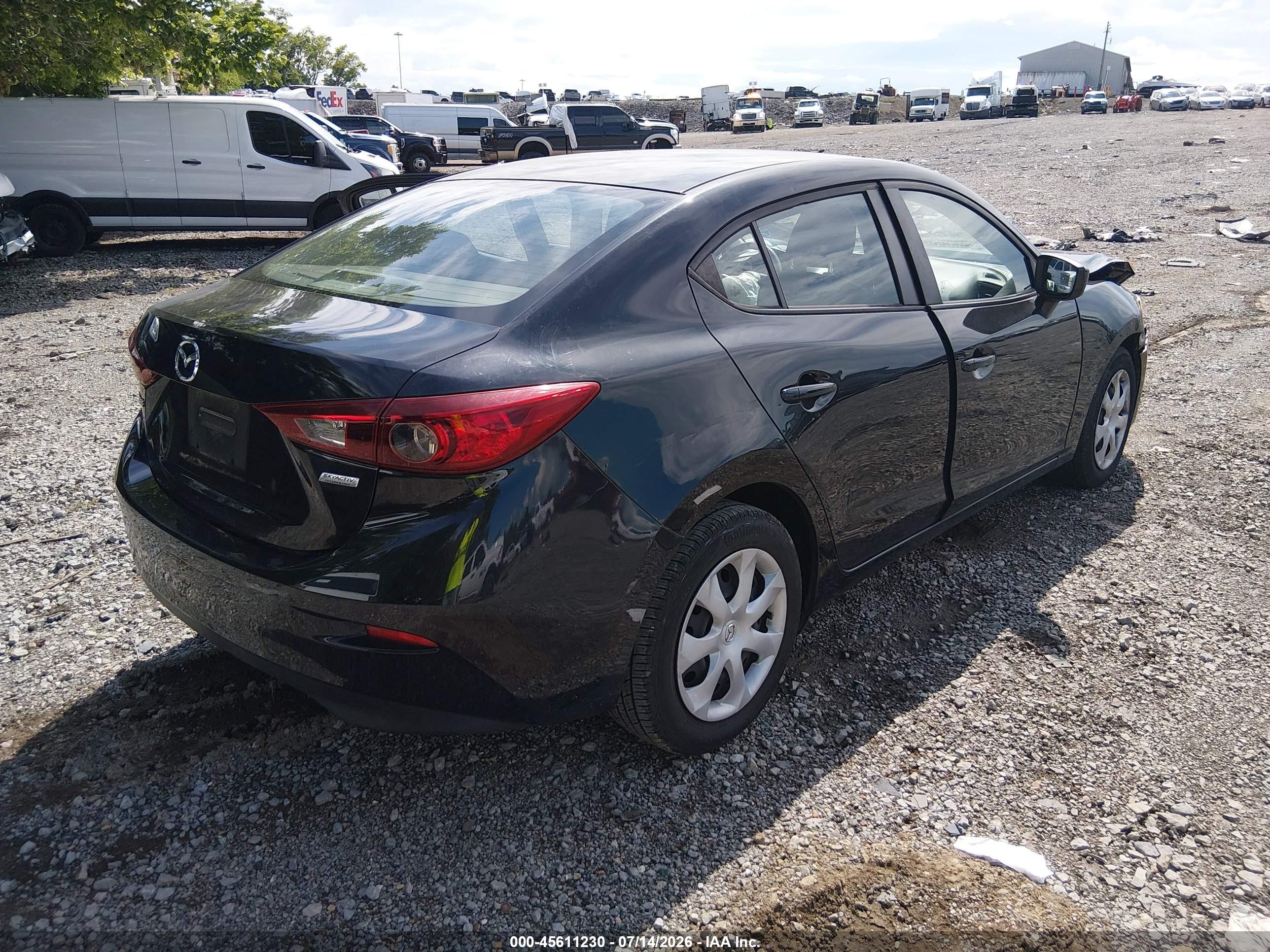 2015 Mazda Mazda3 I Sport Черный vin: JM1BM1U76F1249187