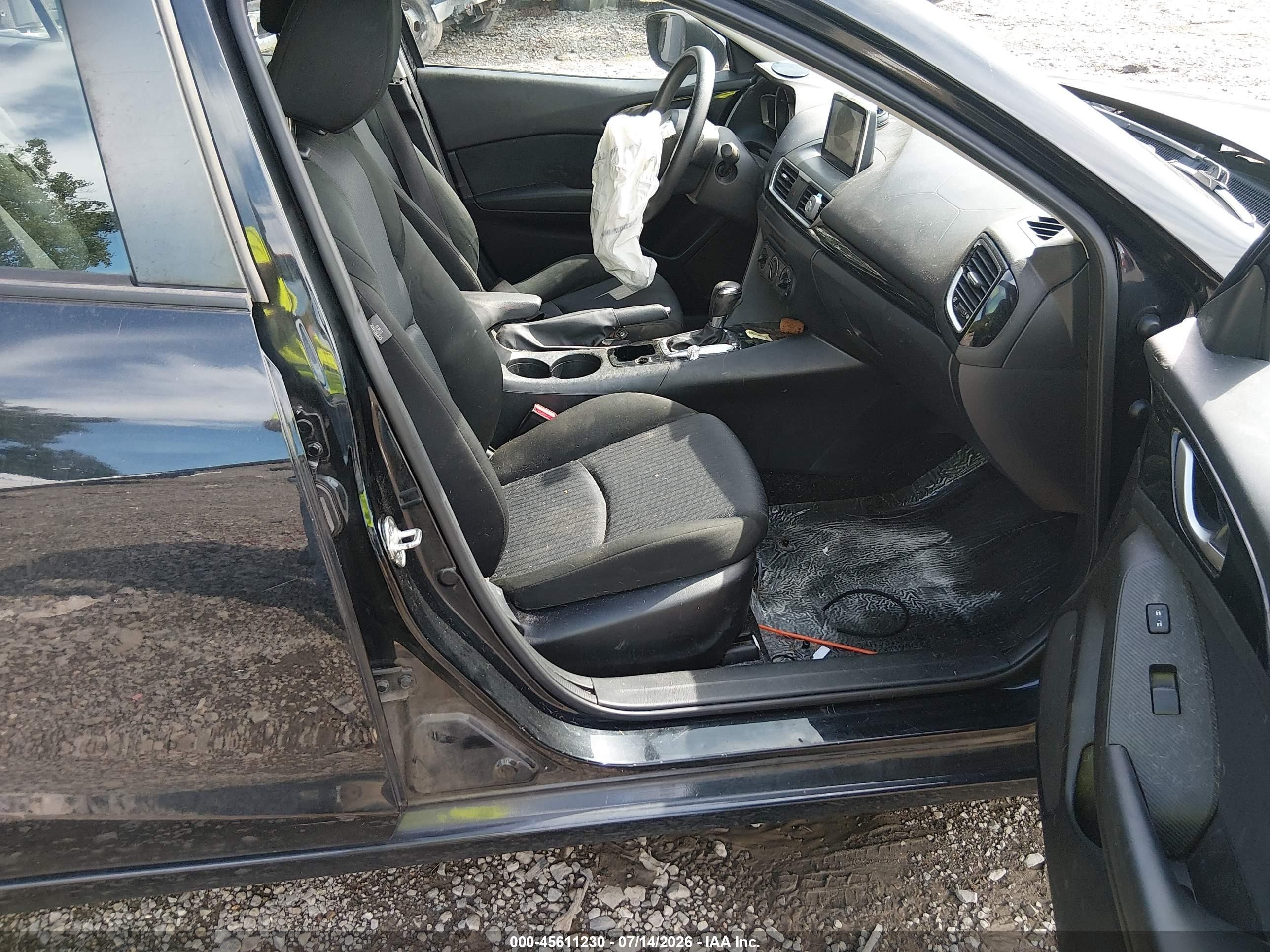 2015 Mazda Mazda3 I Sport Черный vin: JM1BM1U76F1249187
