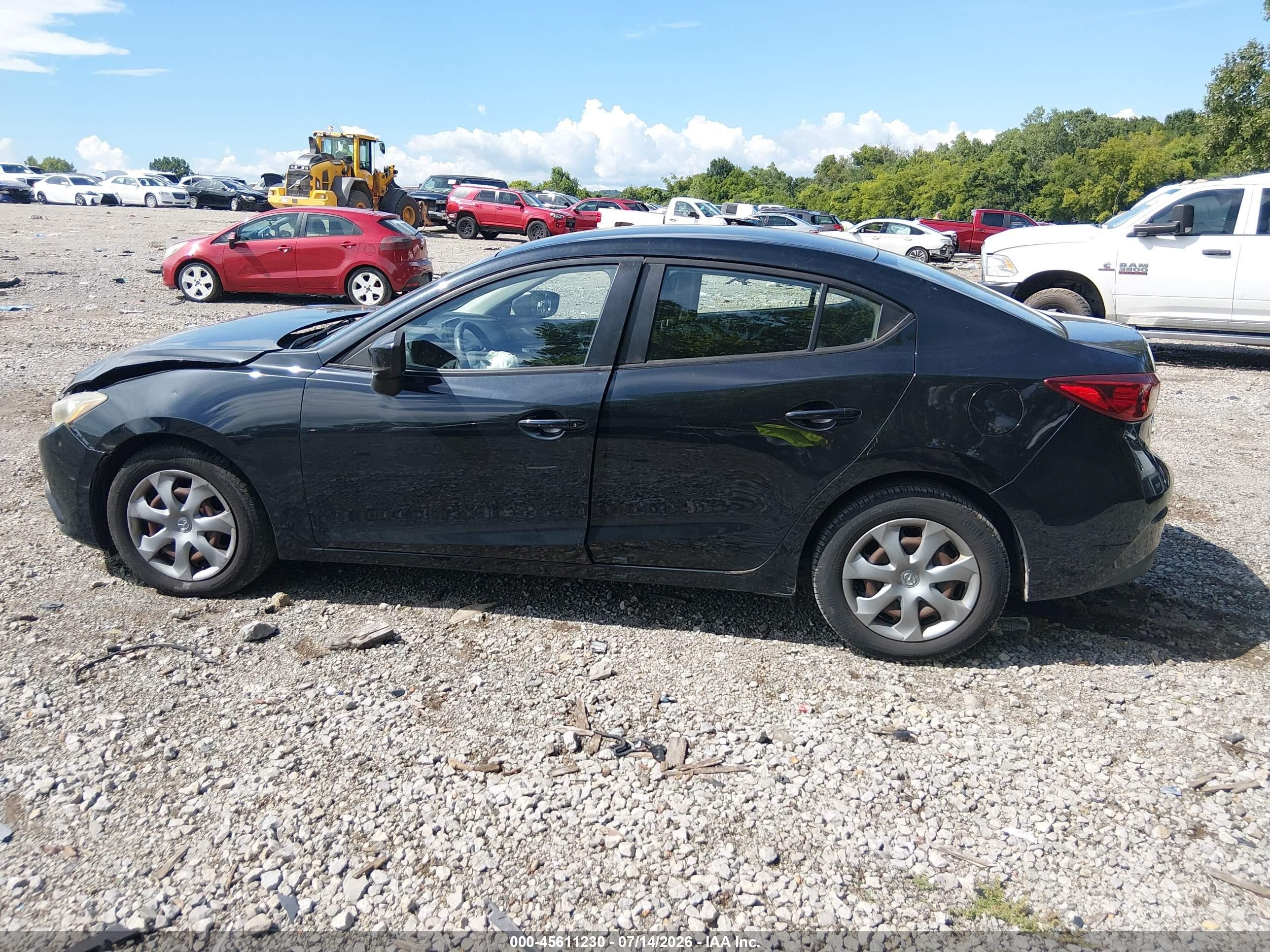 2015 Mazda Mazda3 I Sport Черный vin: JM1BM1U76F1249187