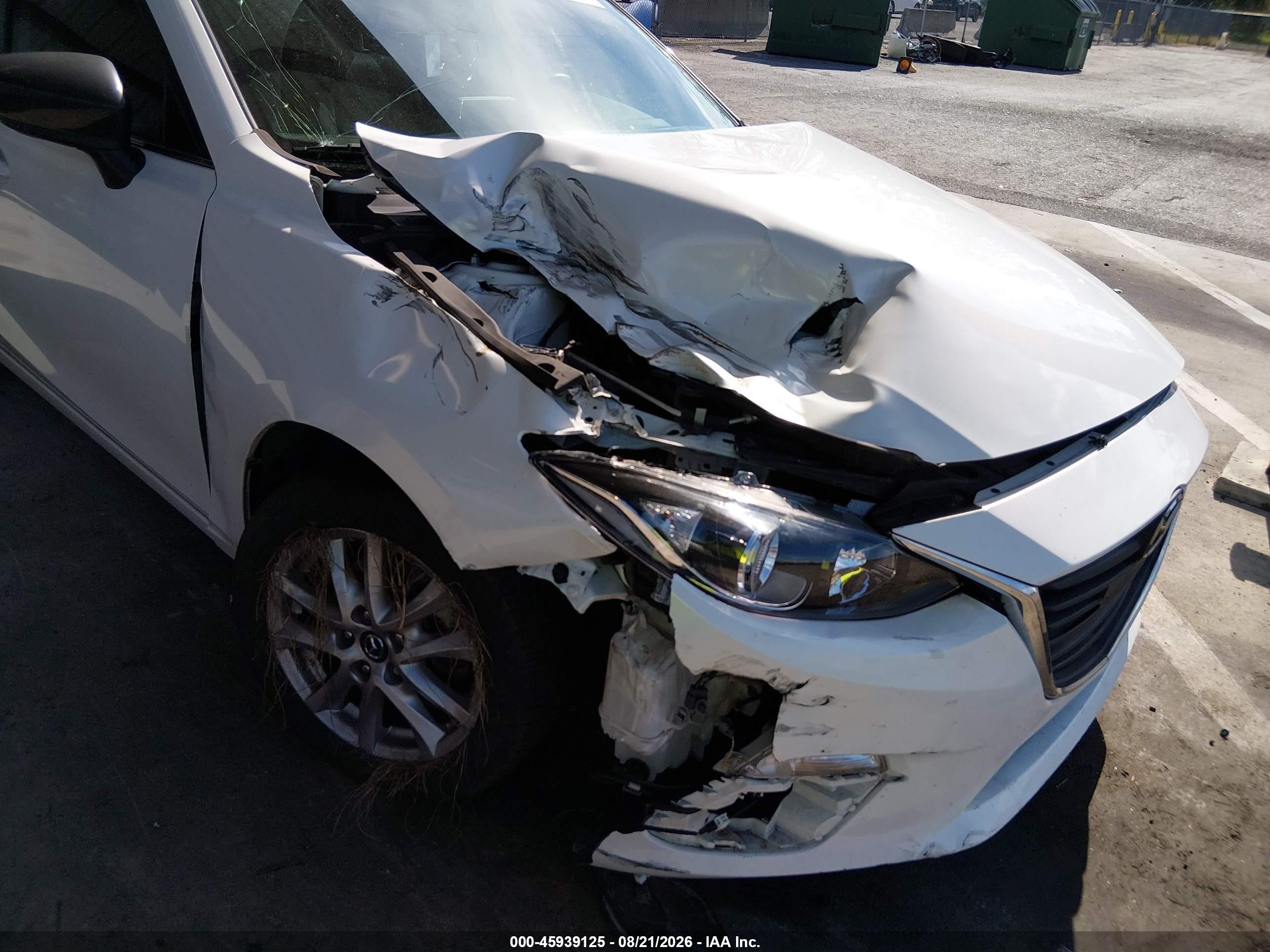 2016 Mazda Mazda3 I Sport White vin: JM1BM1U76G1328893