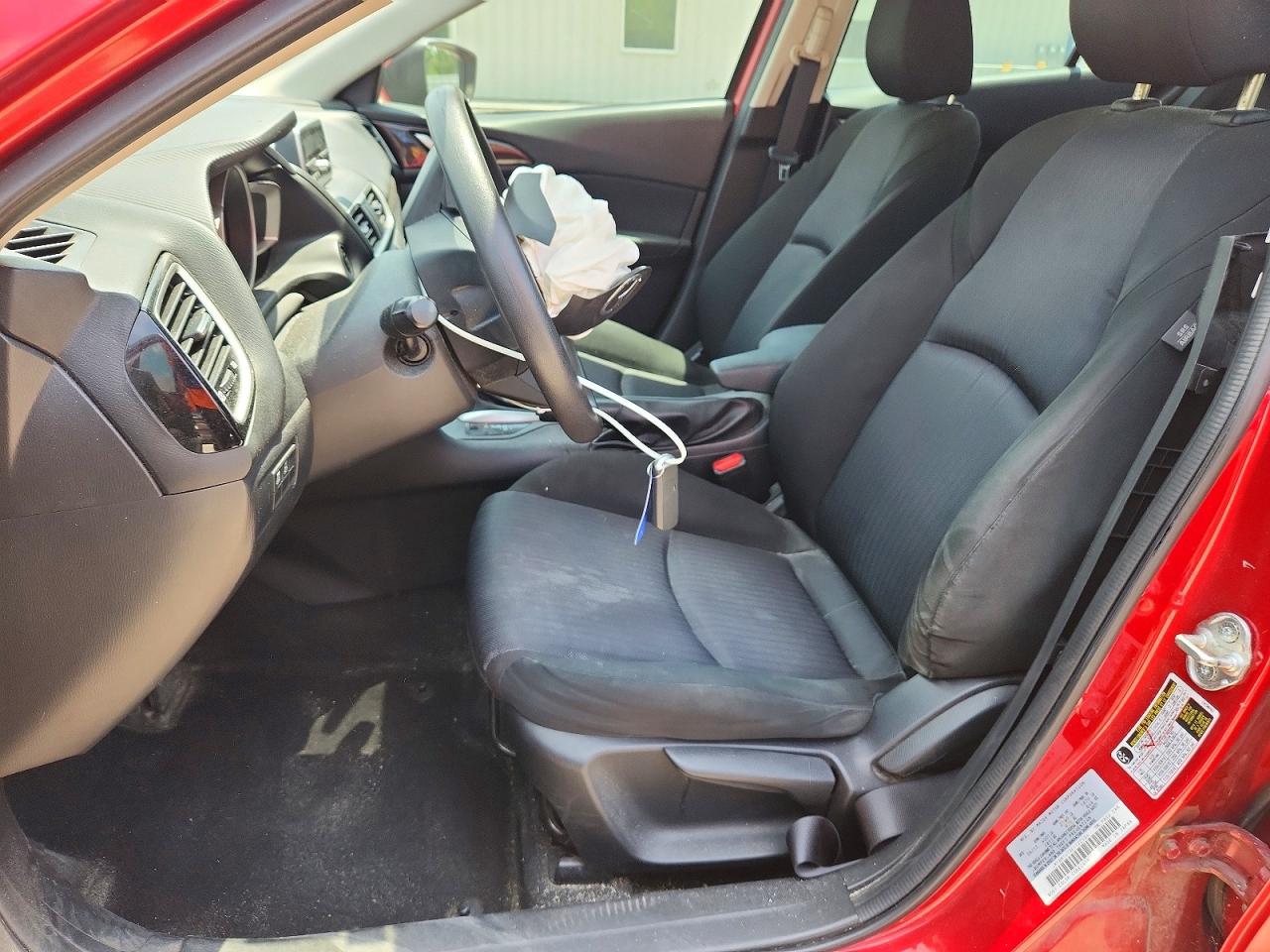 2014 Mazda 3 Sport Red vin: JM1BM1U78E1122584