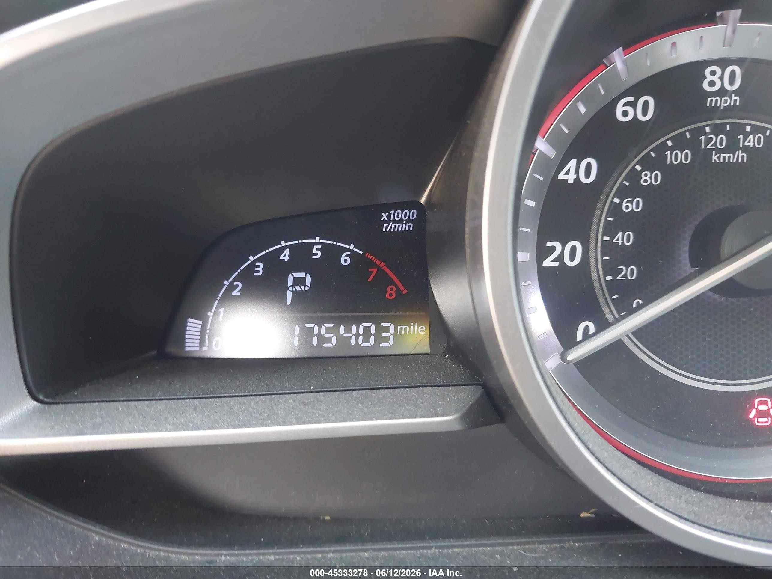2015 Mazda Mazda3 I Sport Red vin: JM1BM1U78F1227062