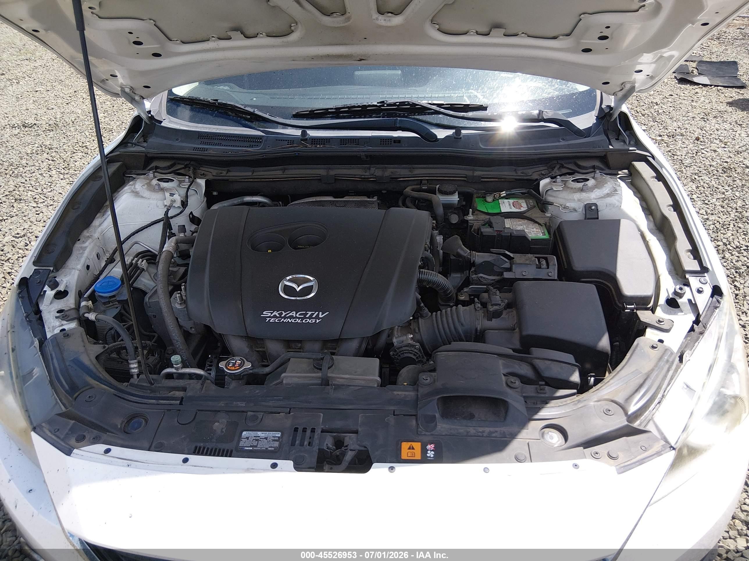 2014 Mazda Mazda3 I Sport White vin: JM1BM1U79E1176458