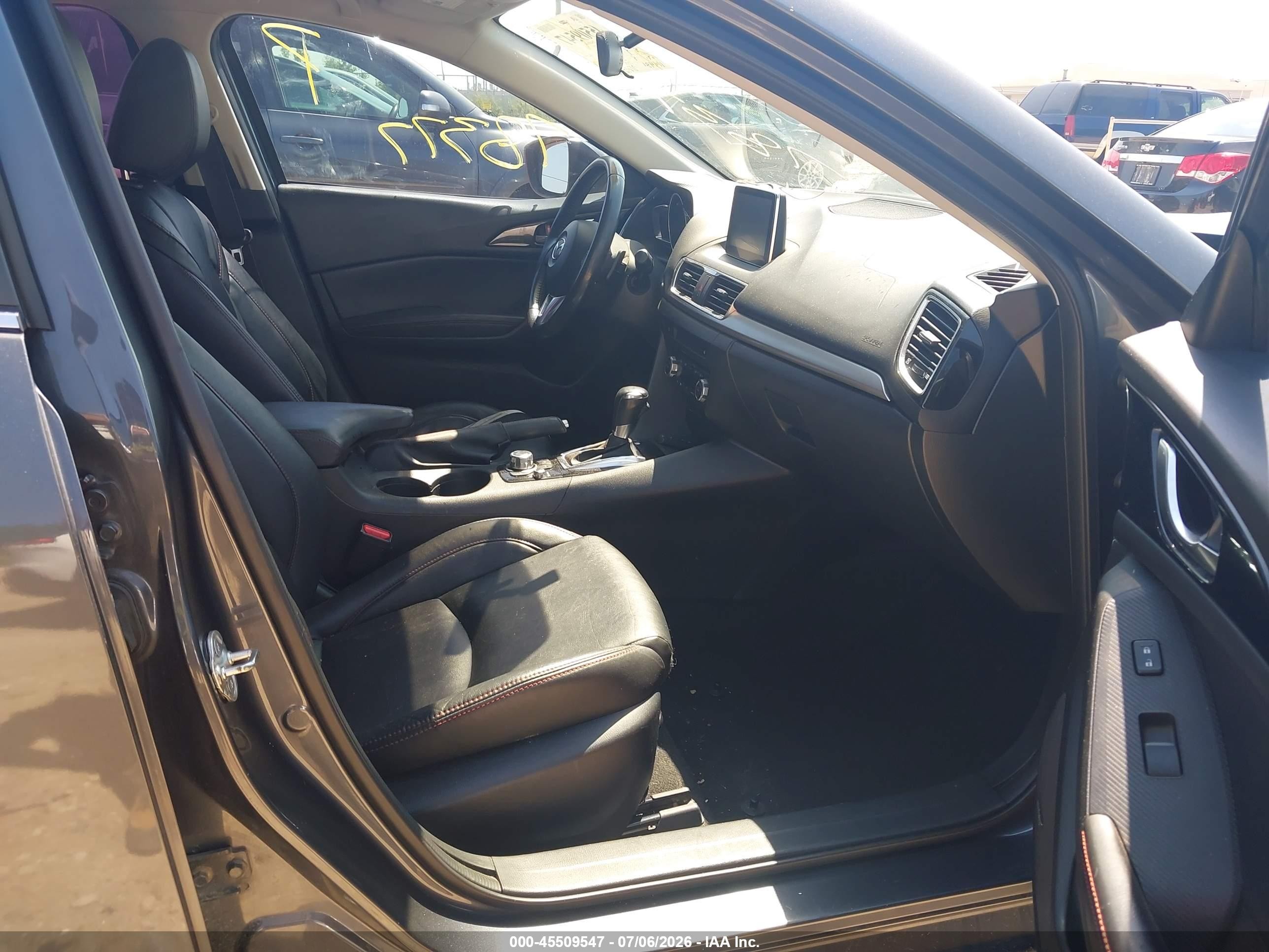2014 Mazda Mazda3 S Touring Black vin: JM1BM1V33E1178377