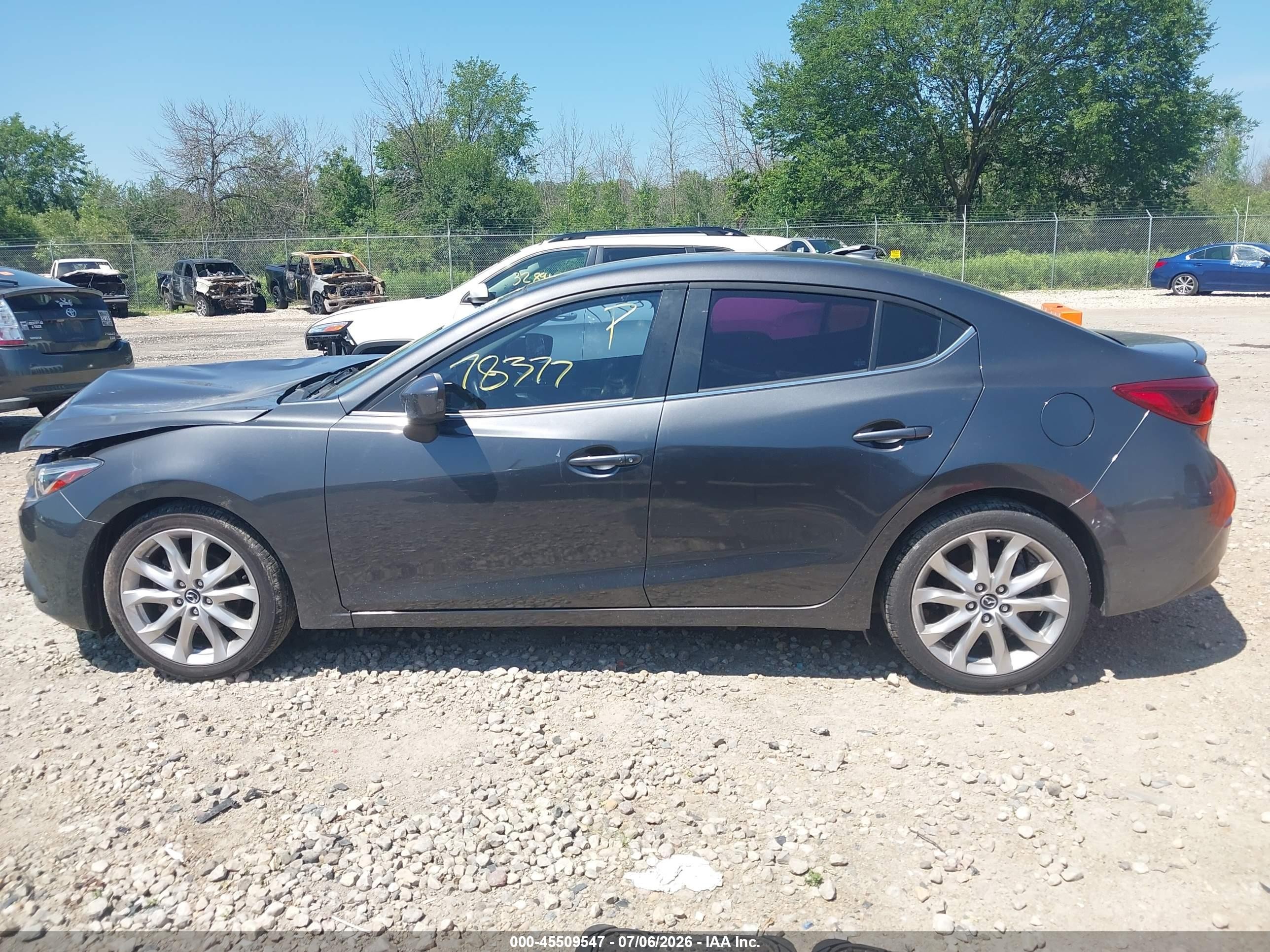 2014 Mazda Mazda3 S Touring Black vin: JM1BM1V33E1178377
