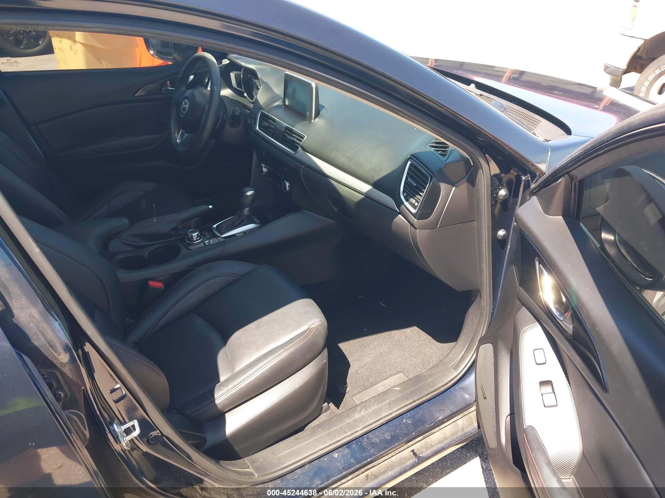 2015 Mazda Mazda3 S Touring Blue vin: JM1BM1V34F1262306