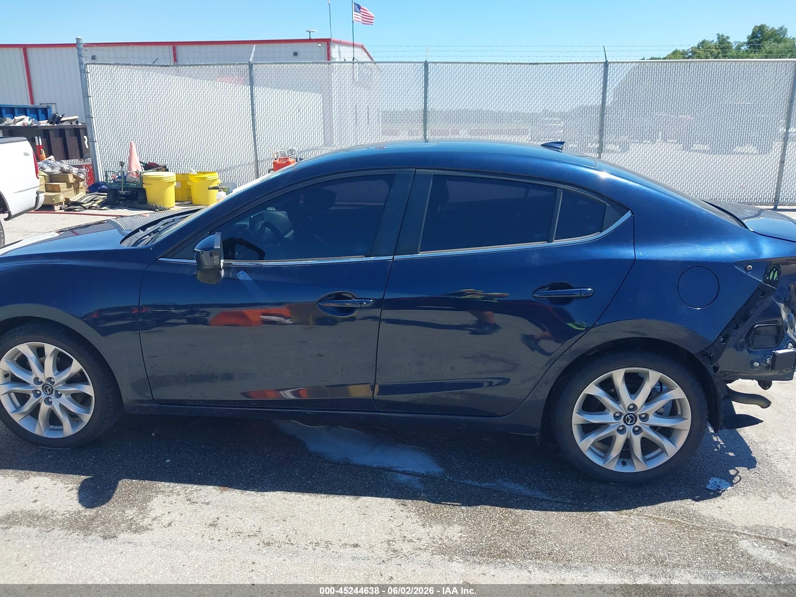 2015 Mazda Mazda3 S Touring Blue vin: JM1BM1V34F1262306