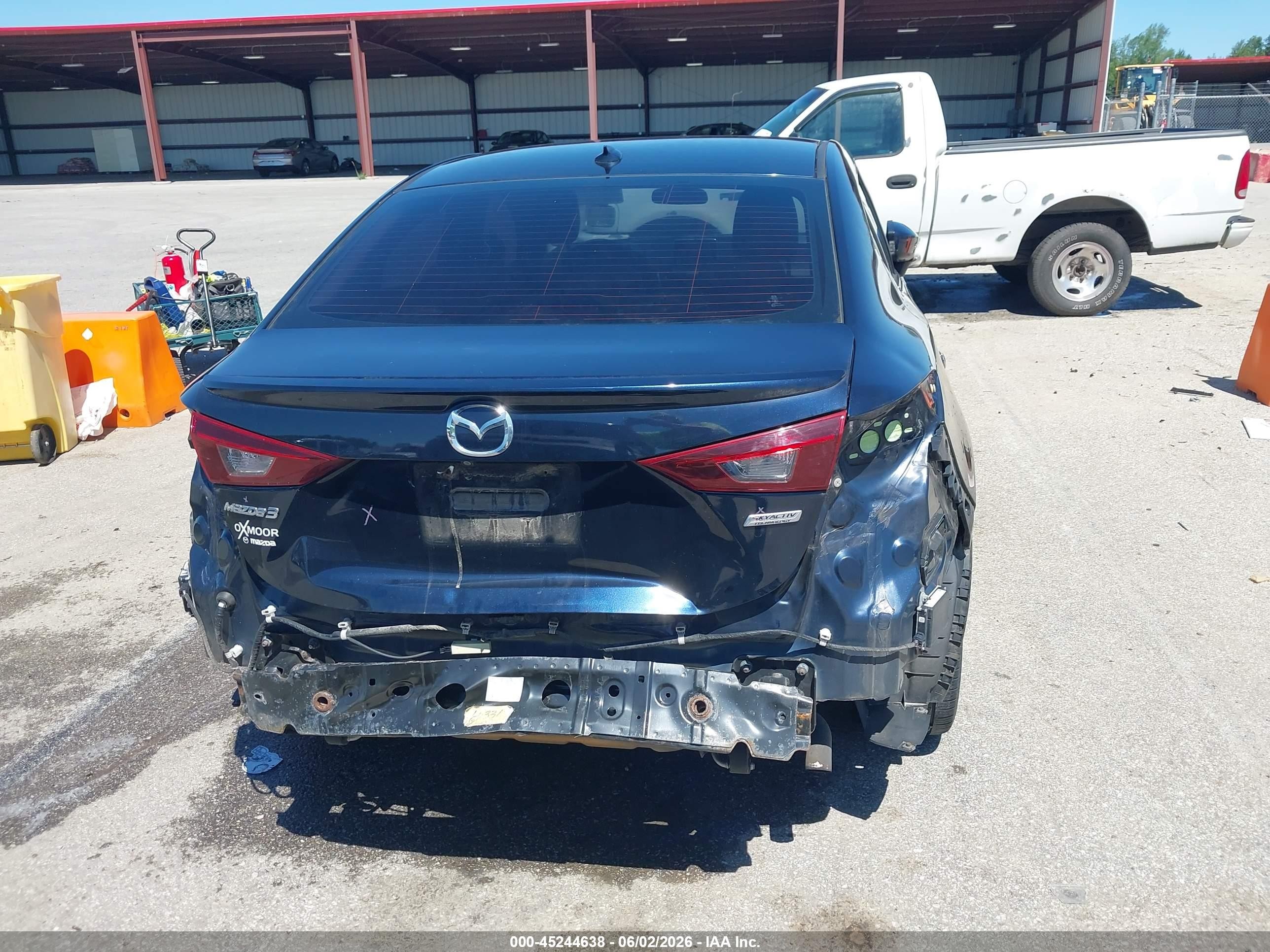 2015 Mazda Mazda3 S Touring Blue vin: JM1BM1V34F1262306
