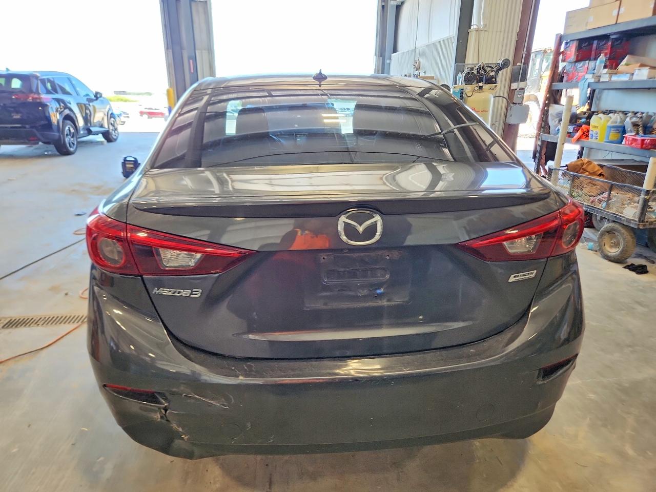 2014 Mazda 3 Touring Gray vin: JM1BM1V38E1160456