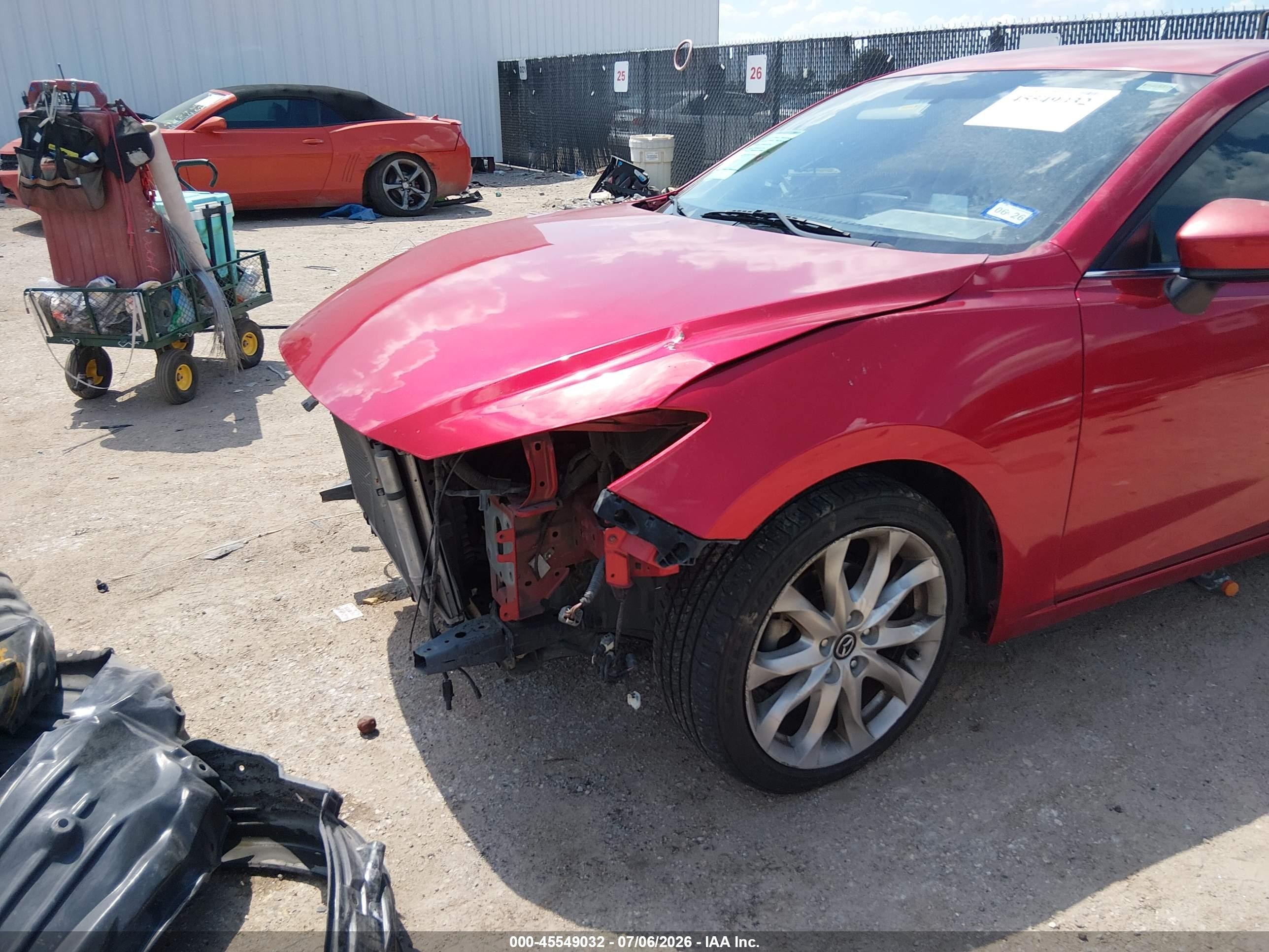 2014 Mazda Mazda3 S Touring Red vin: JM1BM1V38E1165530
