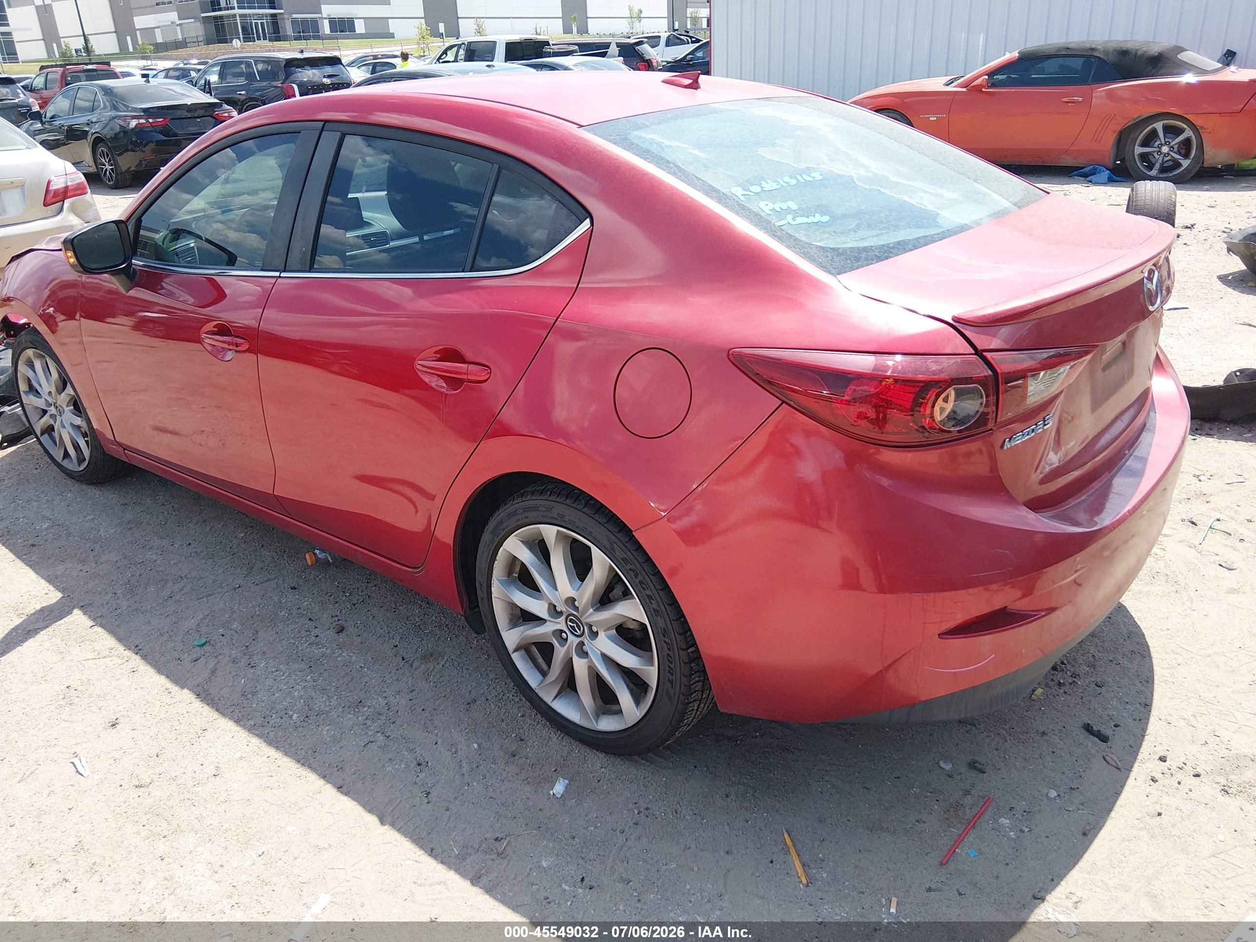 2014 Mazda Mazda3 S Touring Red vin: JM1BM1V38E1165530