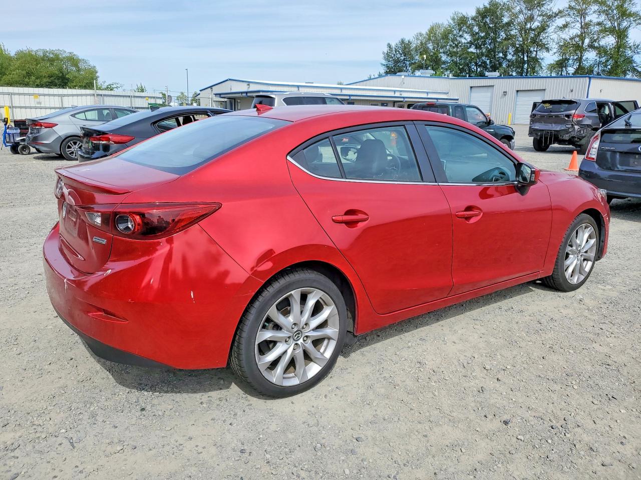 2014 Mazda 3 Touring Red vin: JM1BM1V38E1189360