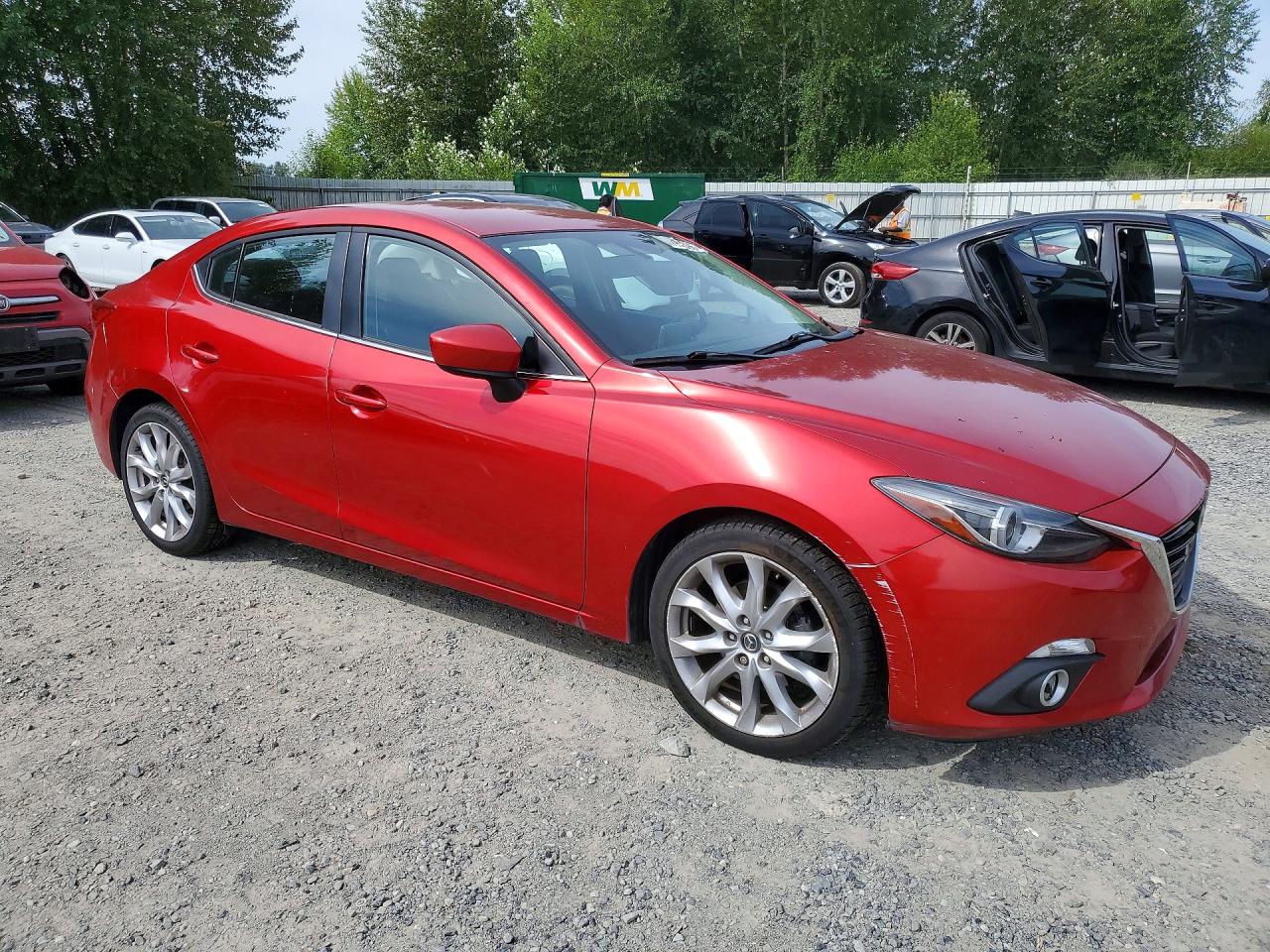 2014 Mazda 3 Touring Red vin: JM1BM1V38E1189360