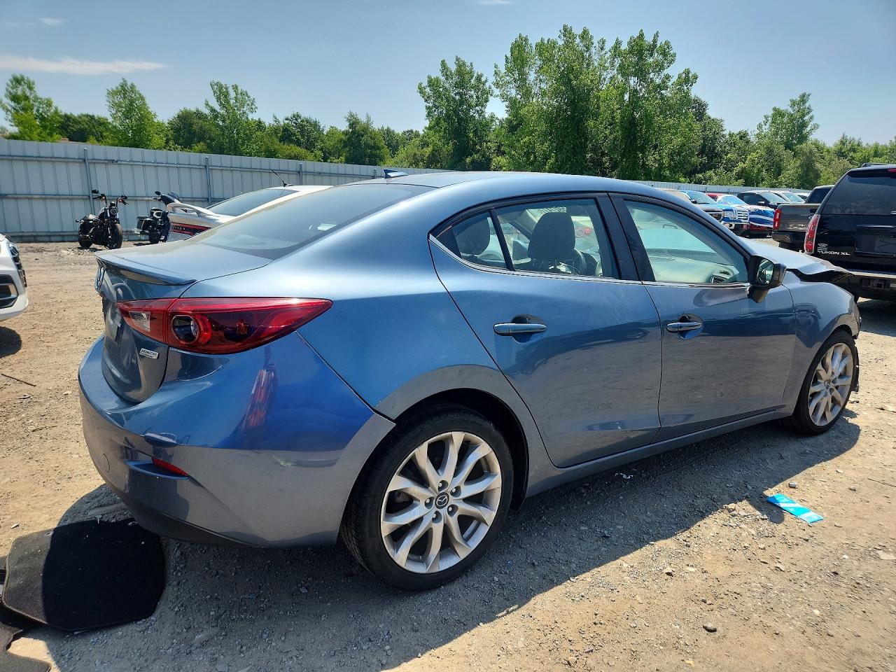 2014 Mazda 3 Touring Синий vin: JM1BM1V39E1157002