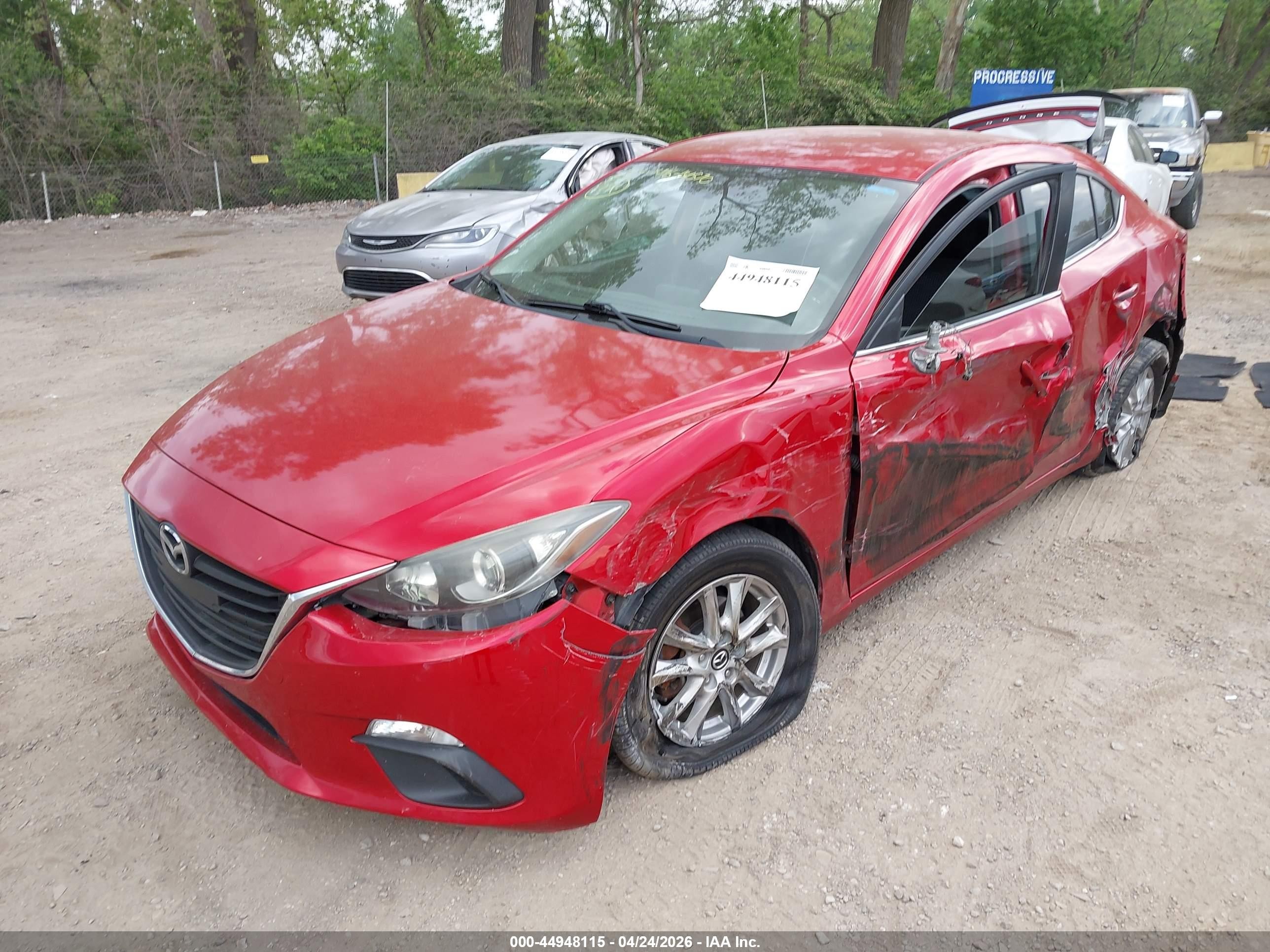2014 Mazda Mazda3 I Touring Red vin: JM1BM1V70E1123677