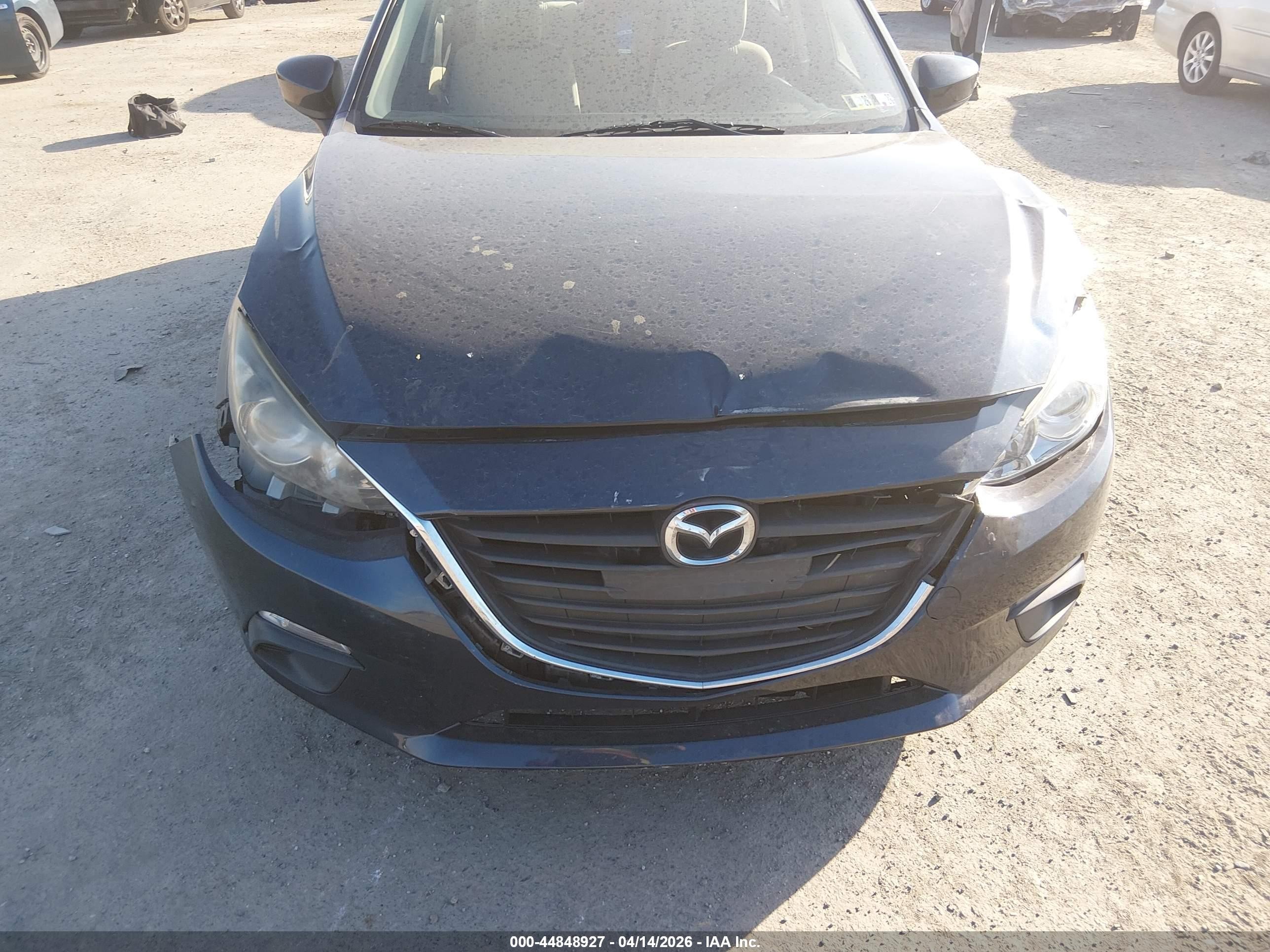 2014 Mazda Mazda3 I Touring Черный vin: JM1BM1V70E1172071