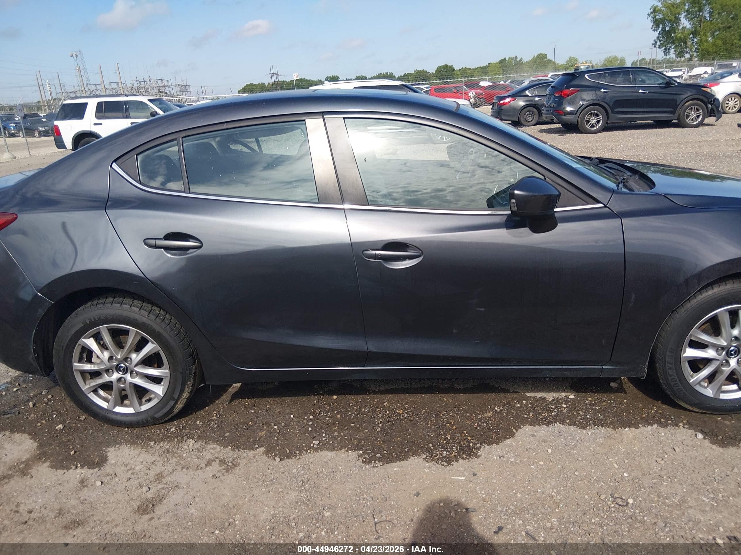 2014 Mazda Mazda3 I Touring Gray vin: JM1BM1V70E1212147