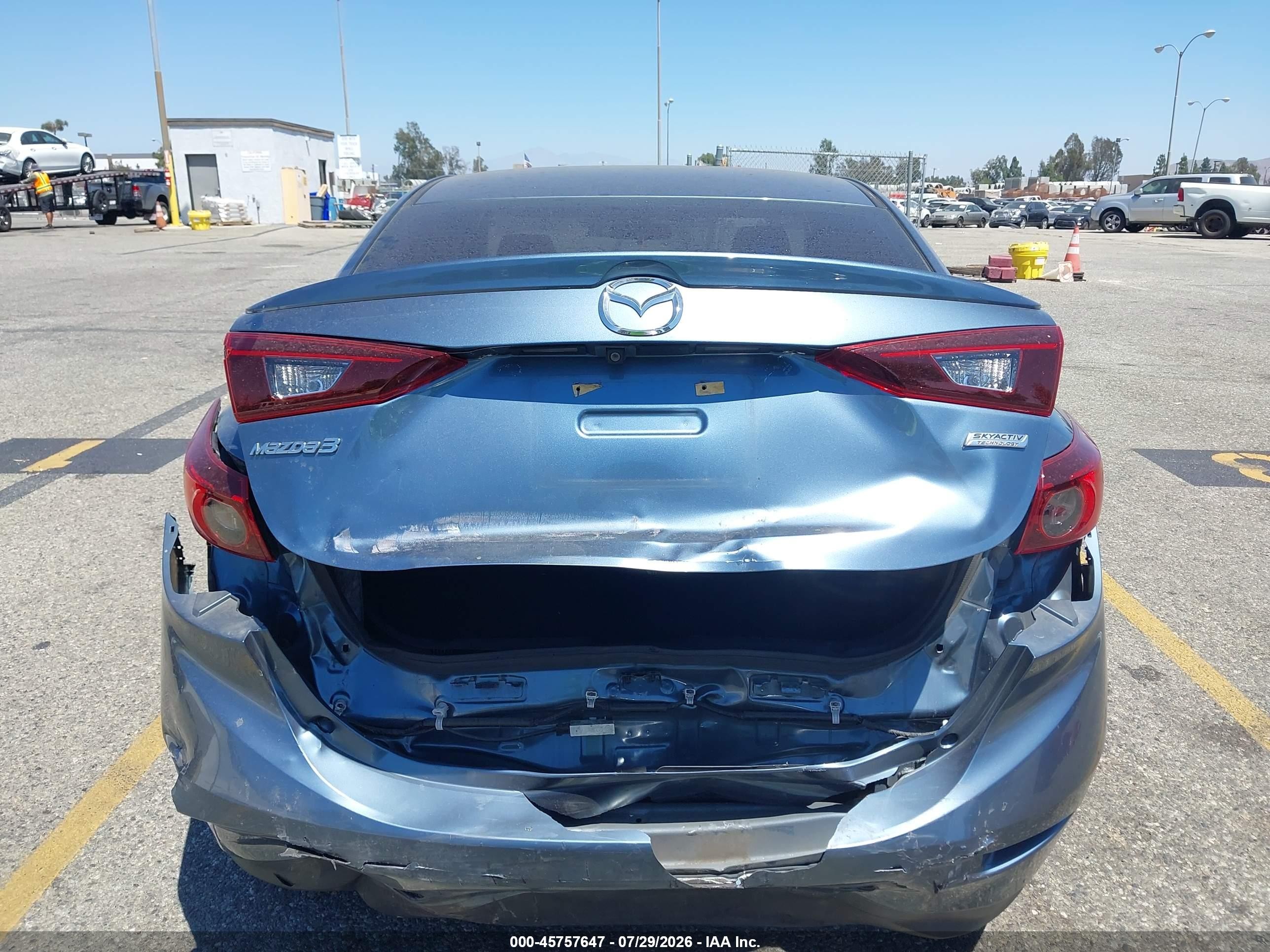2015 Mazda Mazda3 I Touring Gray vin: JM1BM1V70F1269496