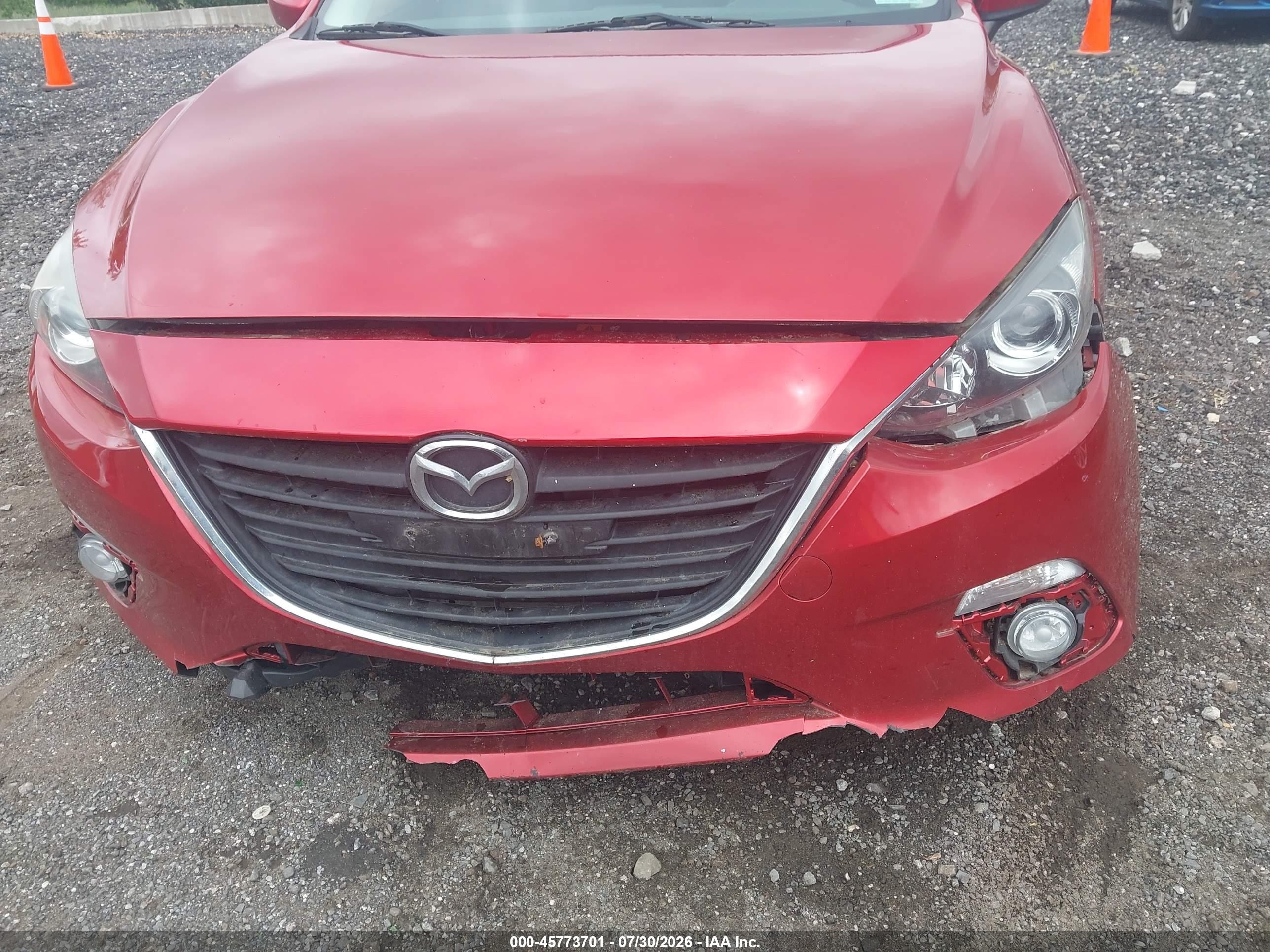 2014 Mazda Mazda3 I Touring Красный vin: JM1BM1V71E1138298