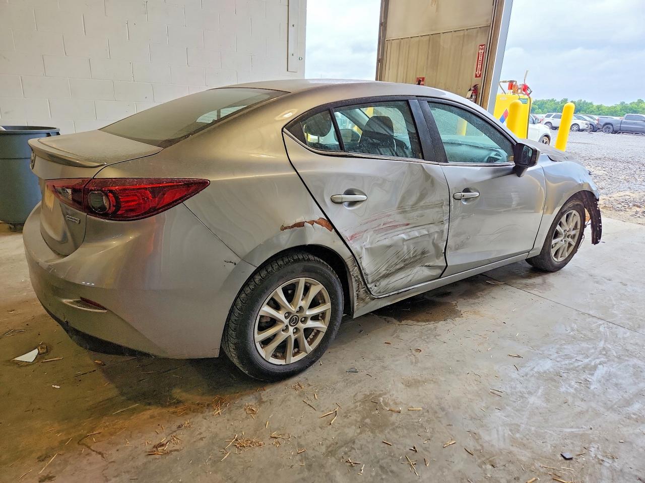 2014 Mazda 3 Touring Gray vin: JM1BM1V71E1151875