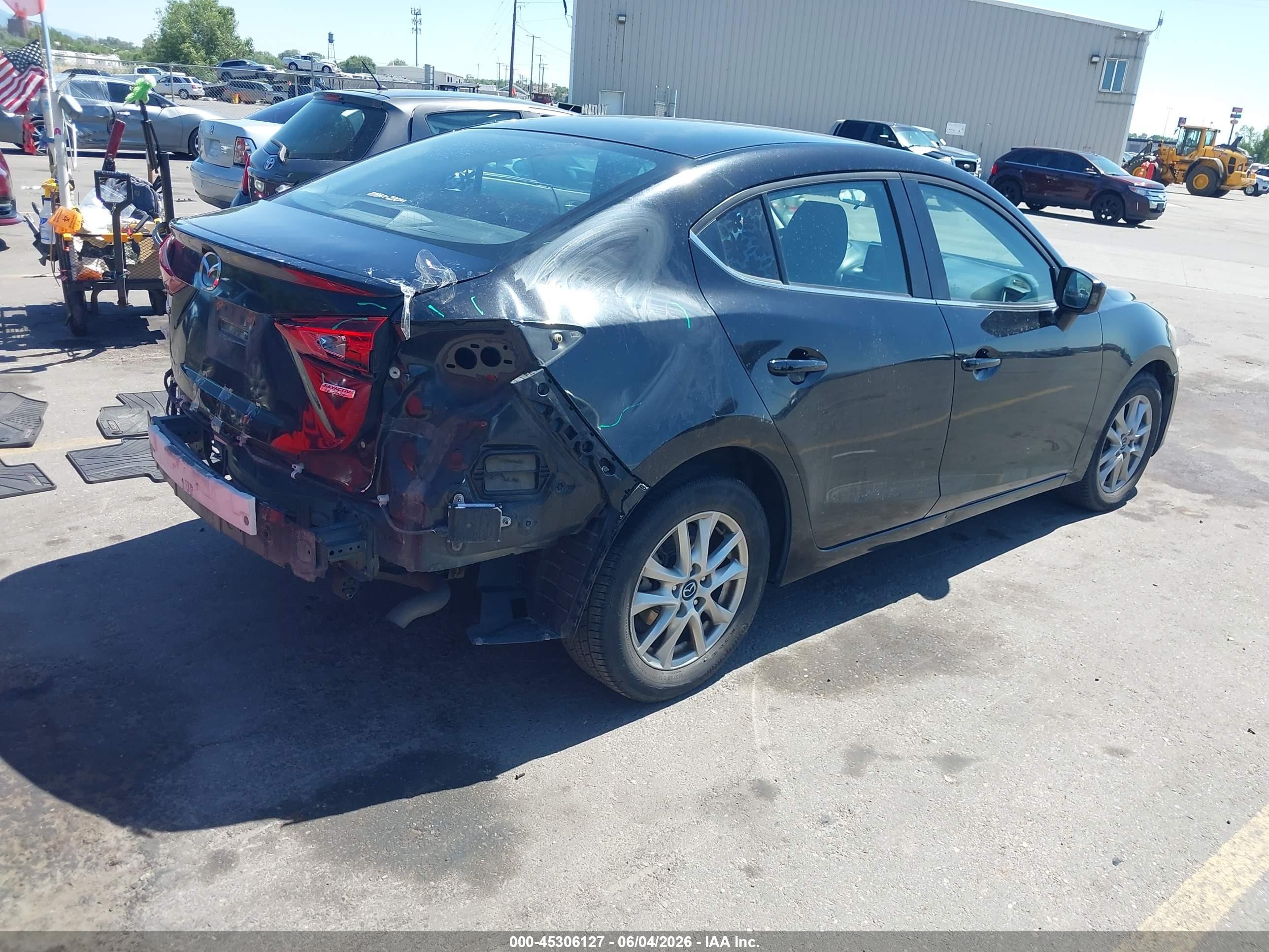 2015 Mazda Mazda3 I Touring Black vin: JM1BM1V71F1230660