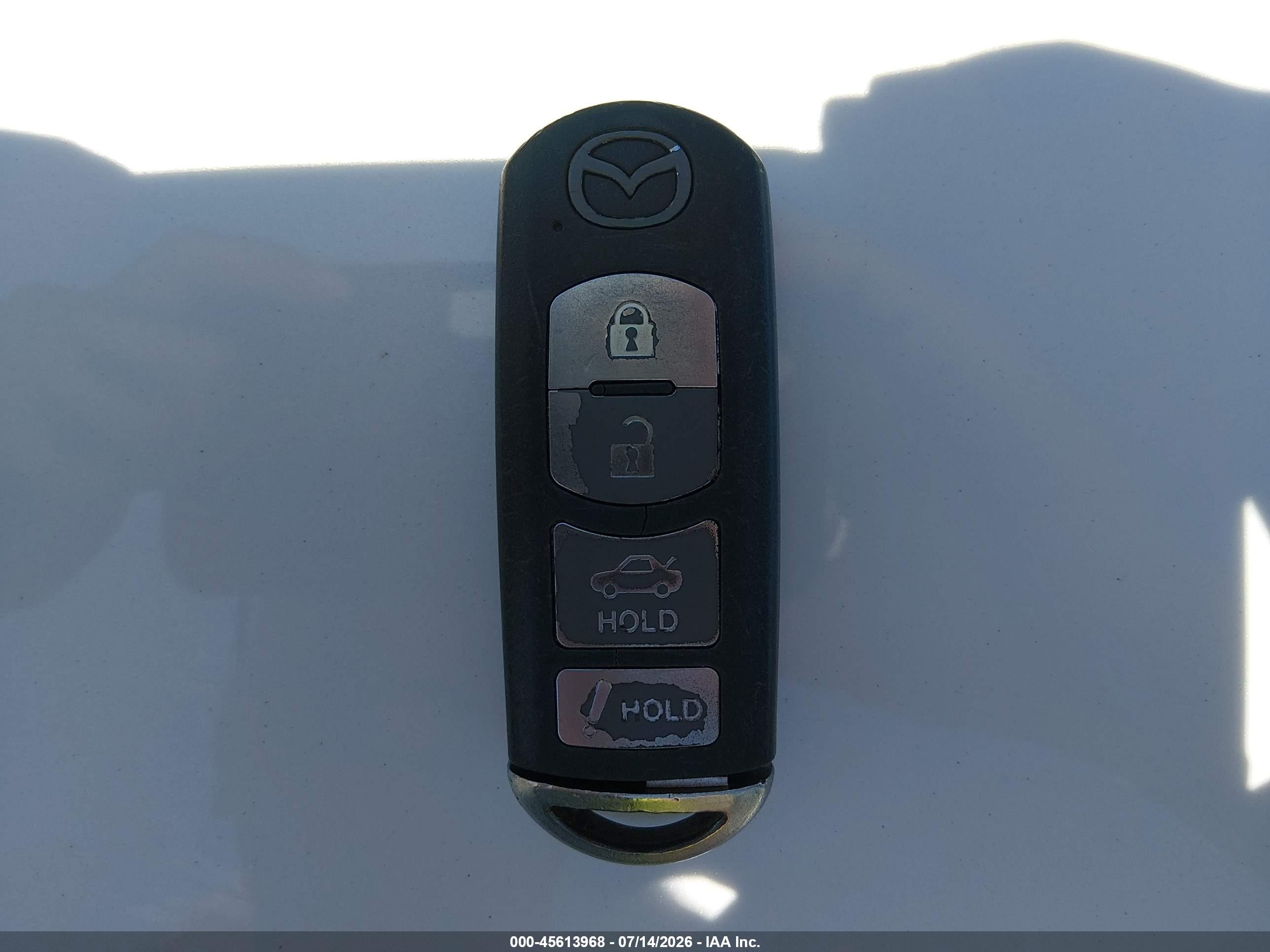2015 Mazda Mazda3 I Touring White vin: JM1BM1V71F1233350